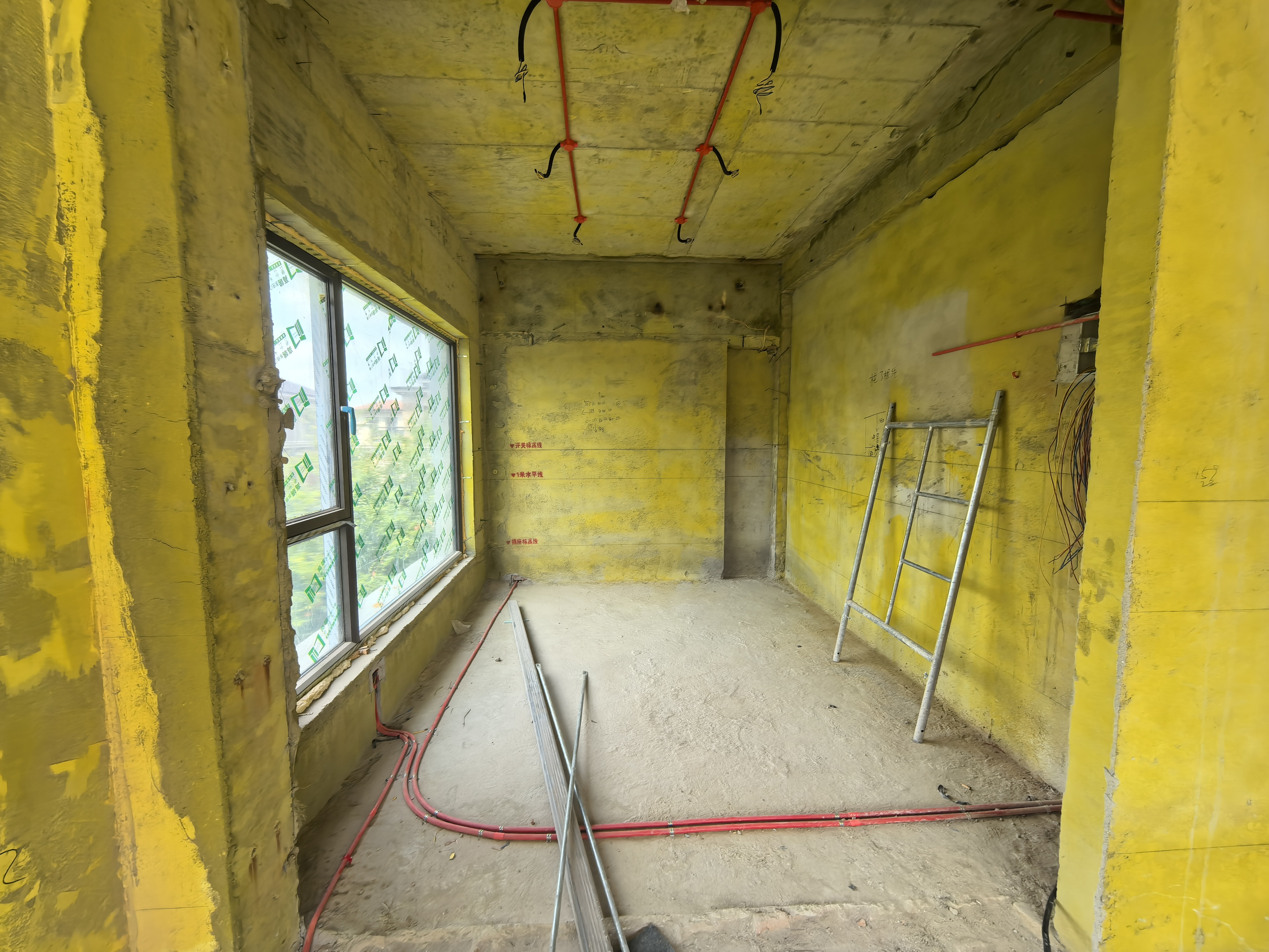 顺发御园 4室2厅3卫 310.00m&sup2;