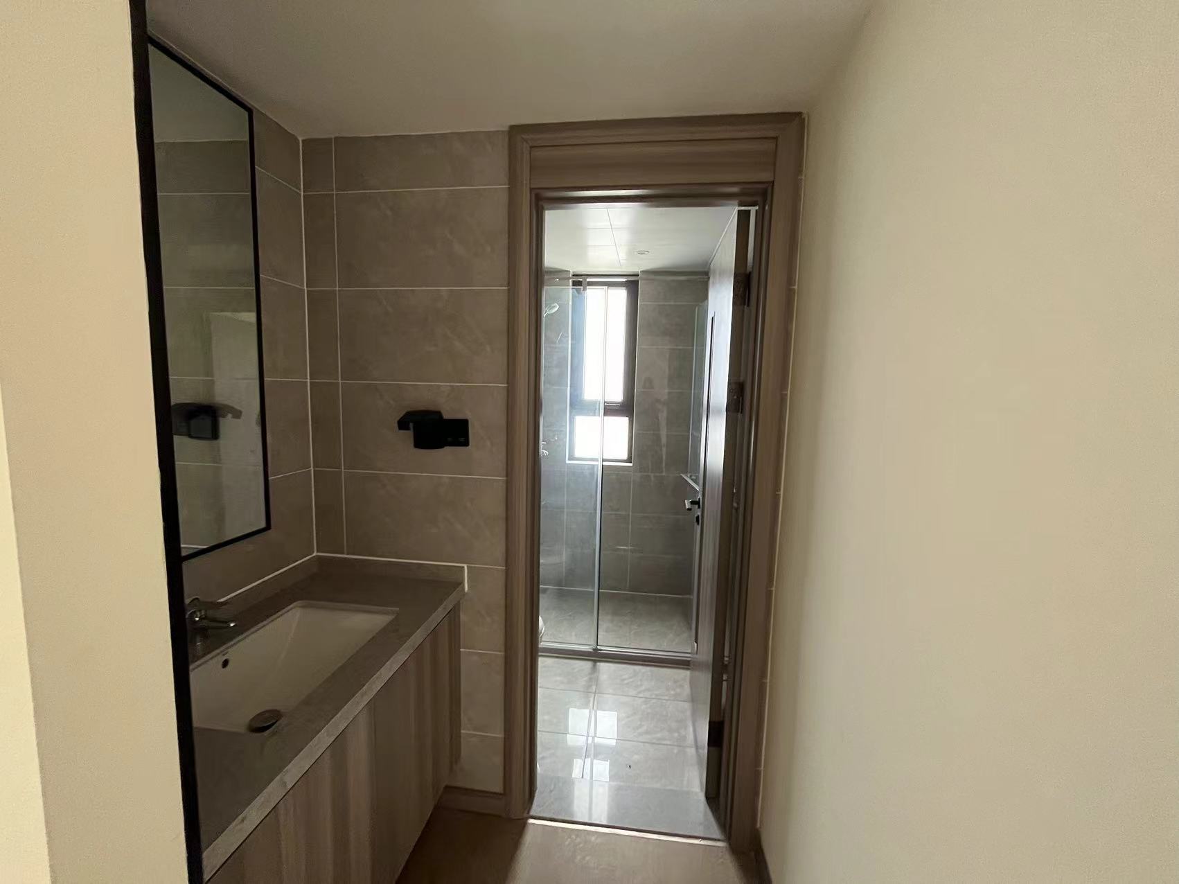 湖山源著 3室2厅2卫 114m&sup2;