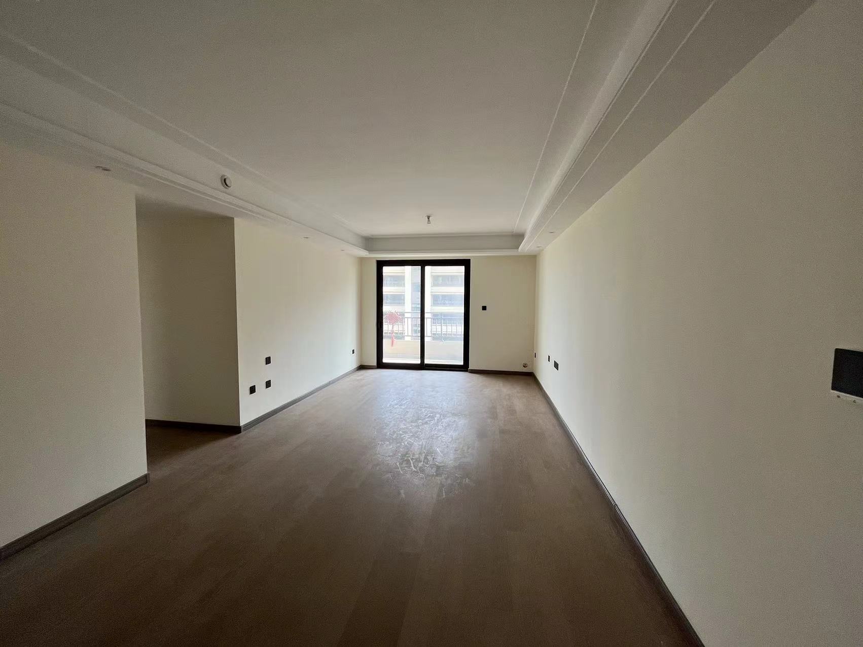 湖山源著 3室2厅2卫 114m&sup2;