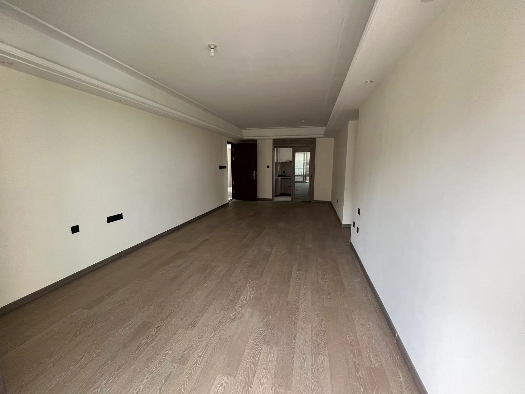 湖山源著 3室2厅2卫 114m&sup2;