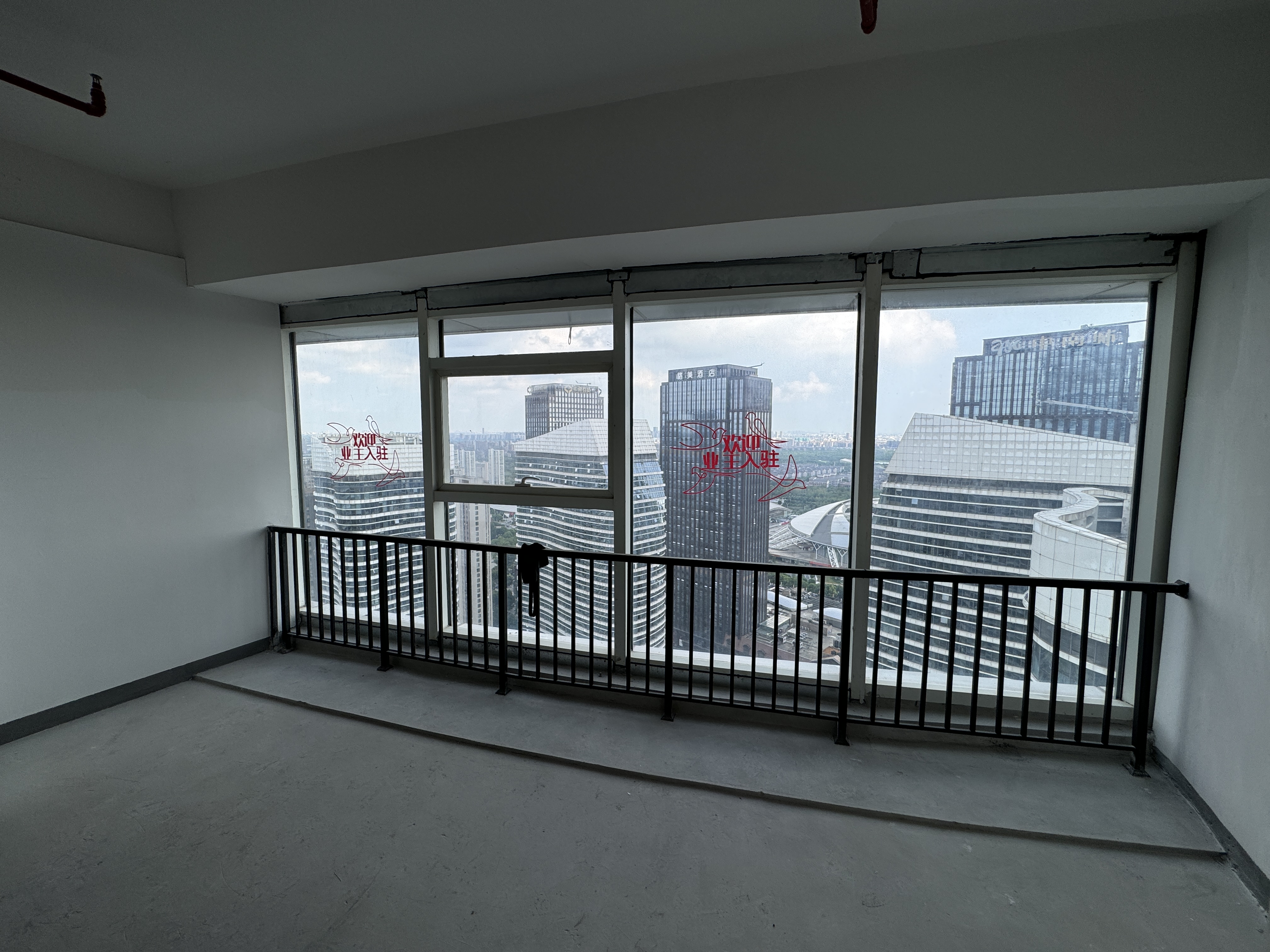 中南世纪城北区 1室1厅1卫 293.00m&sup2;