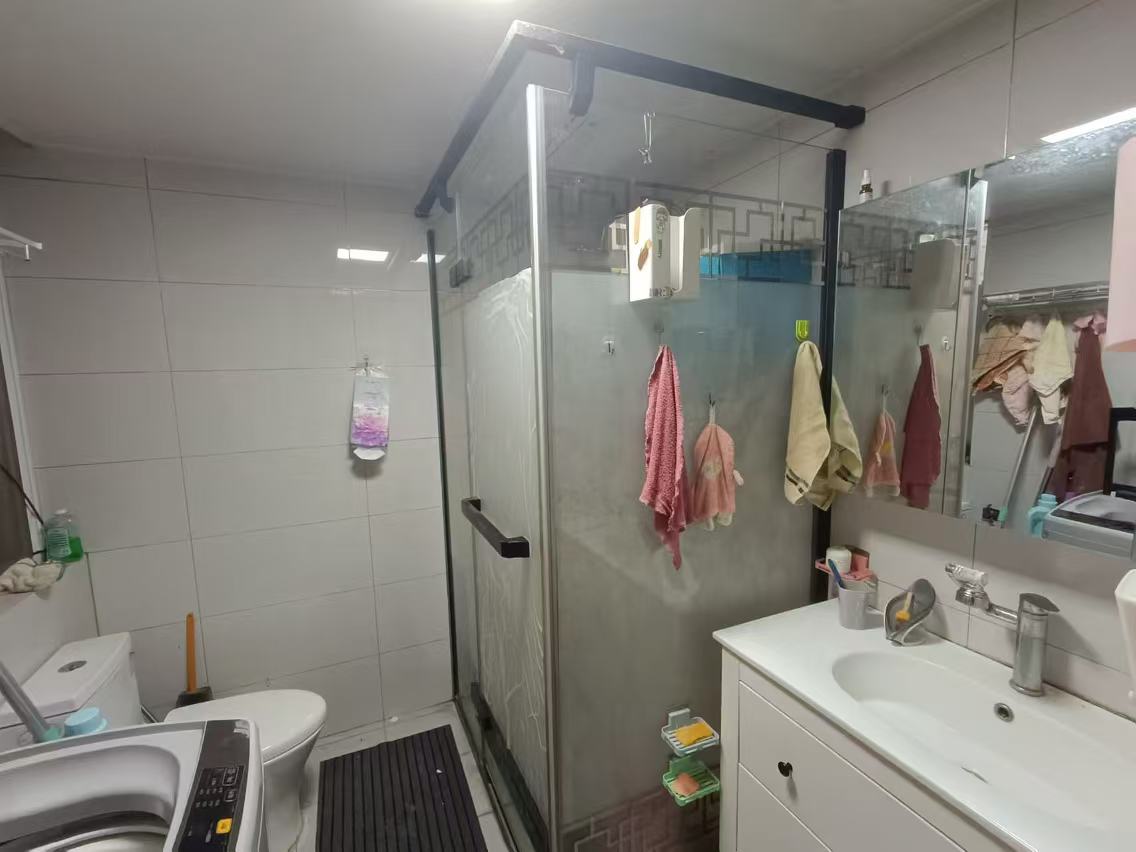 海港新村 2室2厅1卫 84m&sup2;