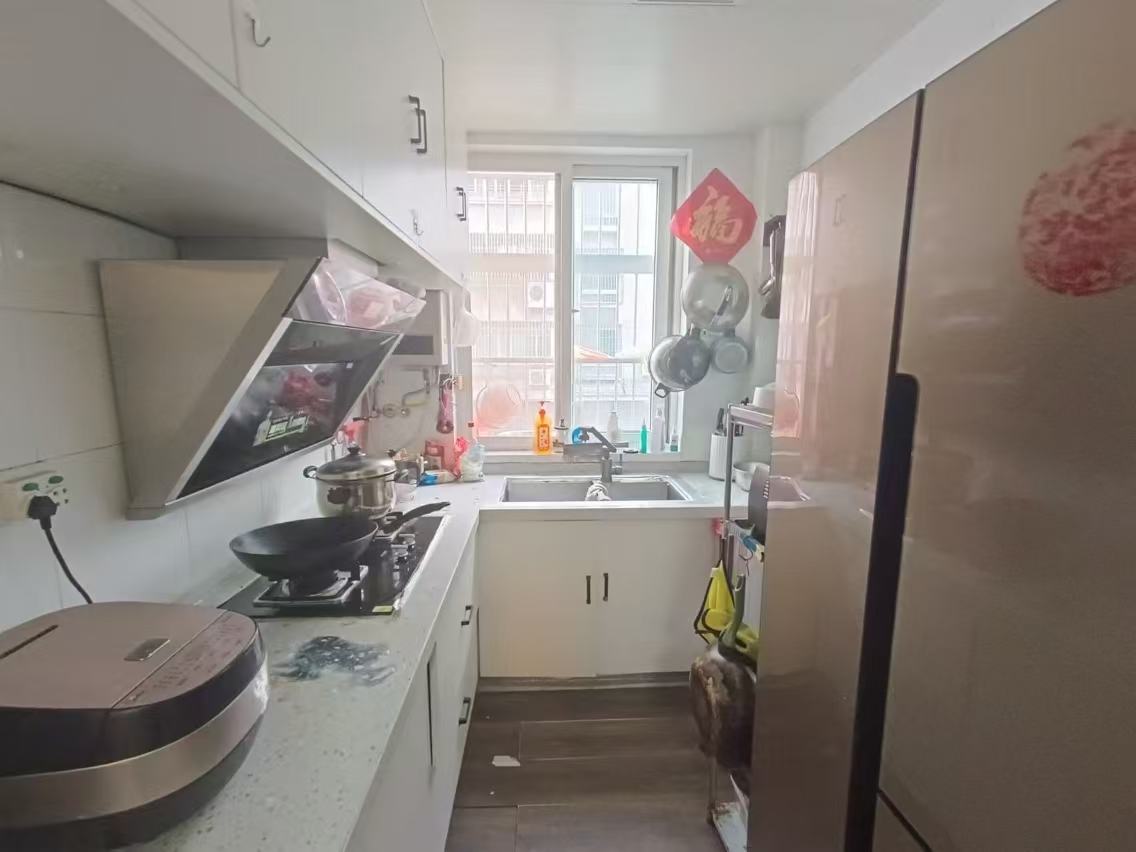 海港新村 2室2厅1卫 84m&sup2;