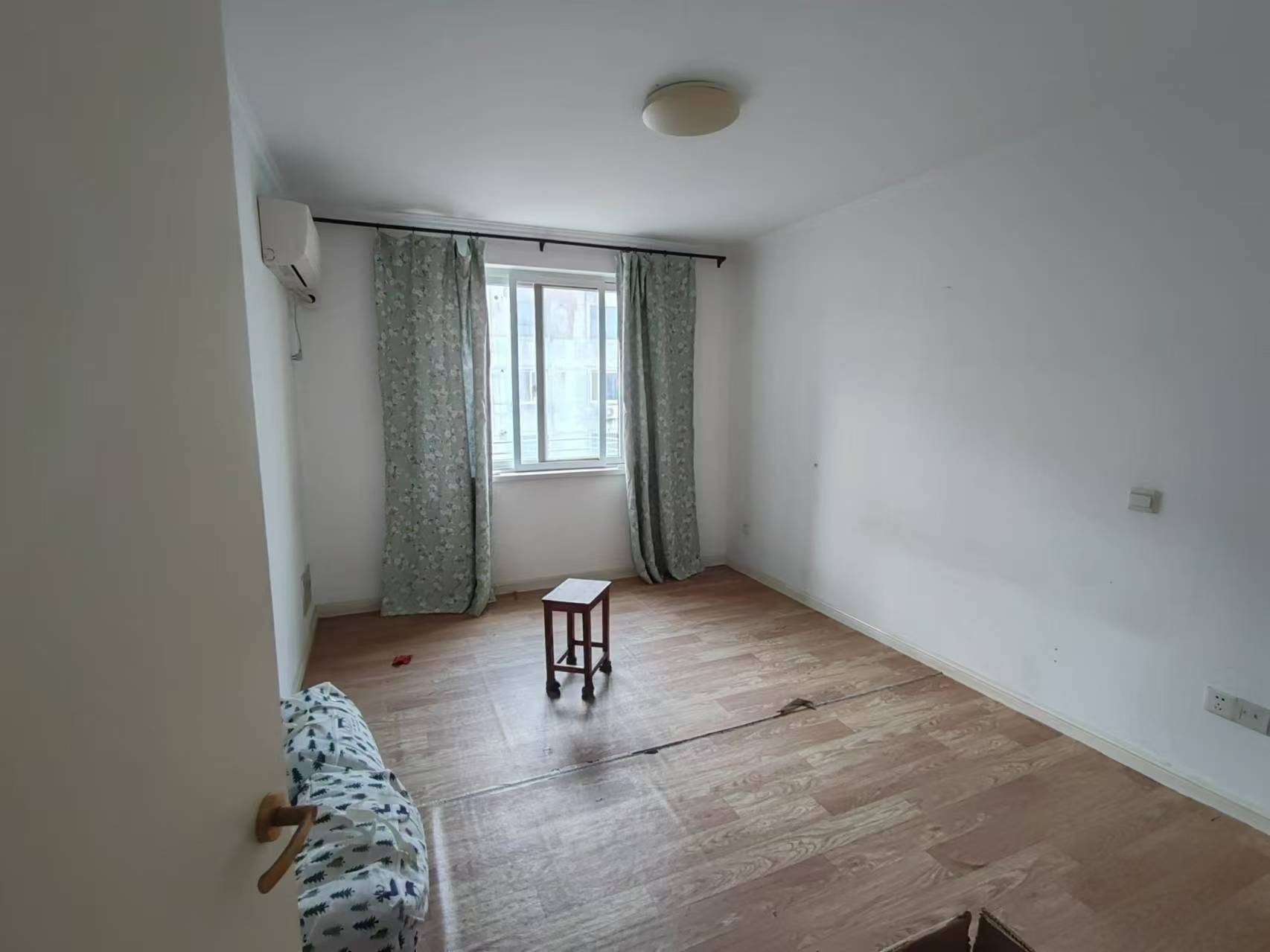 德民花苑东区 3室1厅1卫 116.00m&sup2;