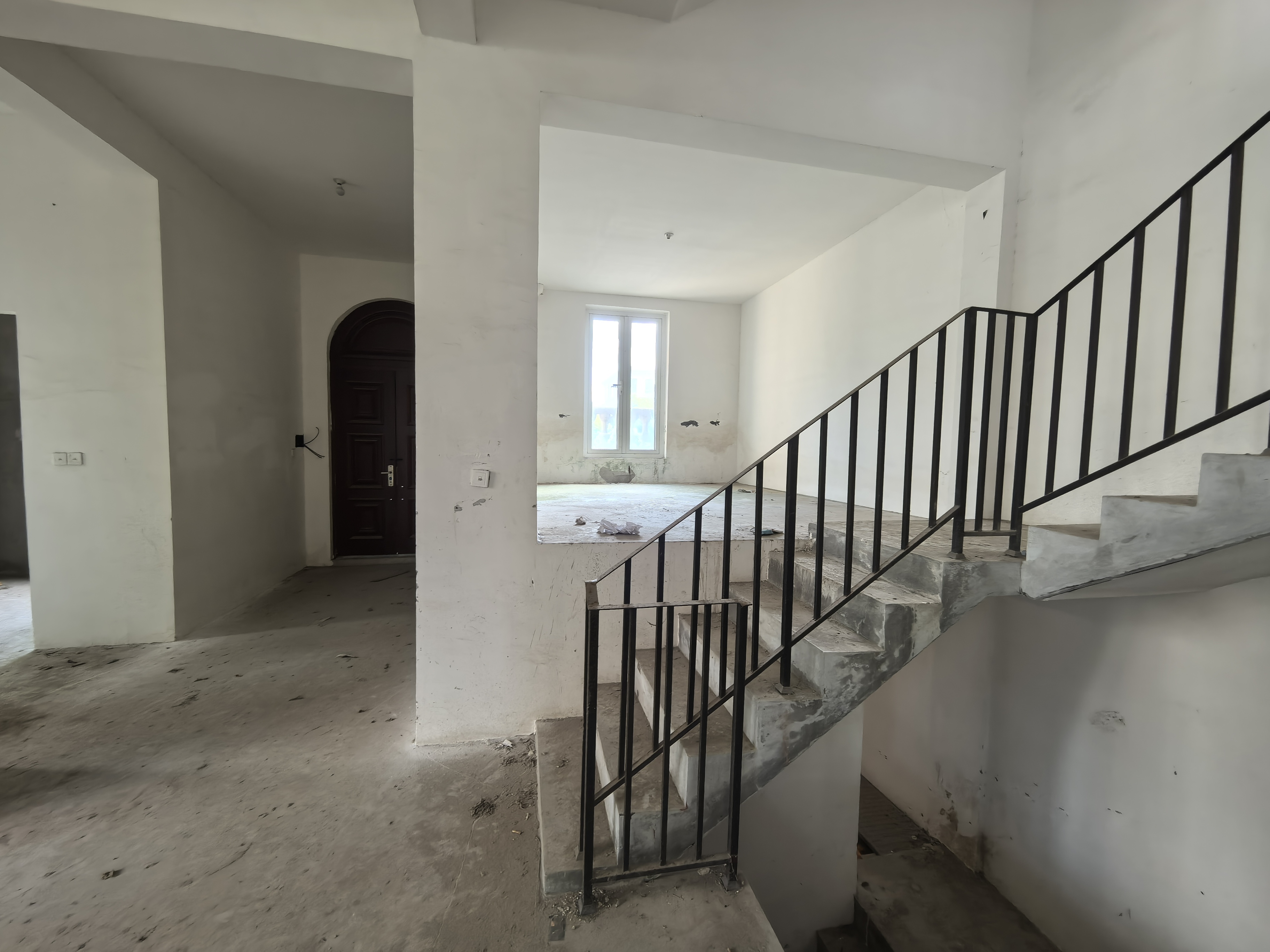 顺发御园 4室2厅4卫 310m&sup2;