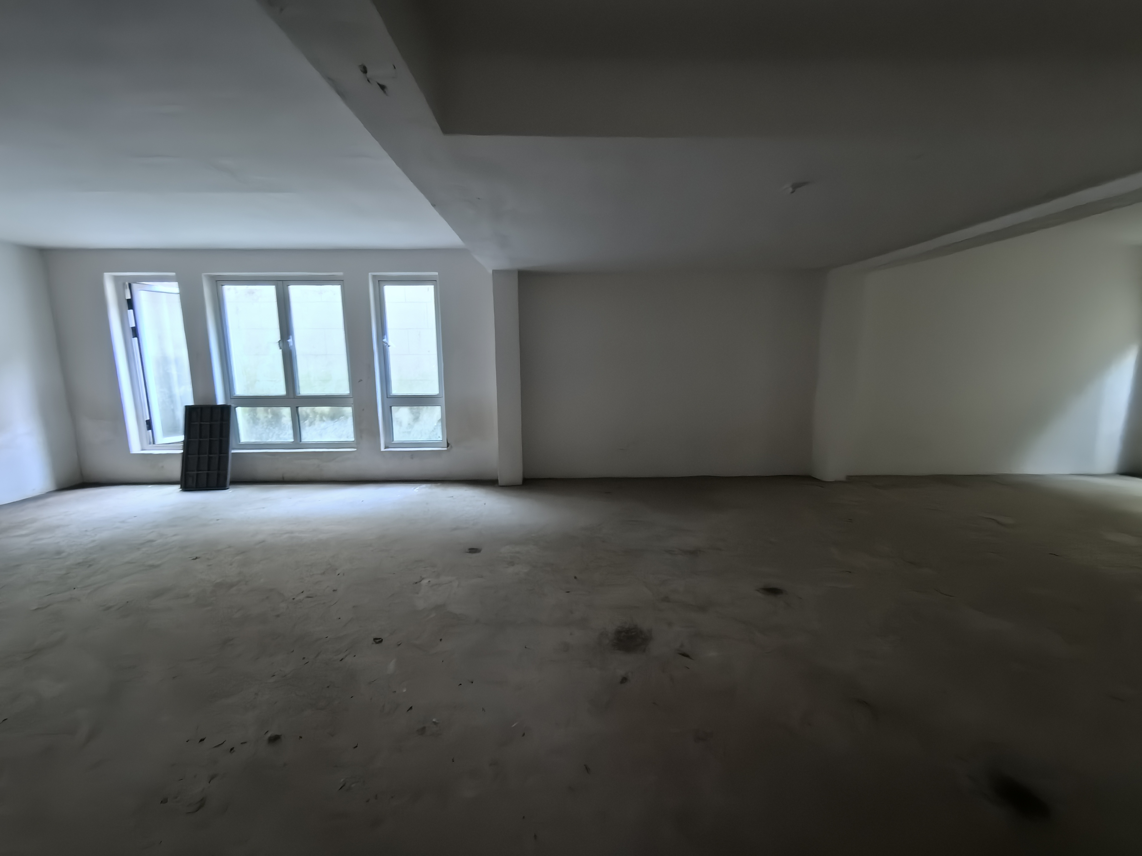顺发御园 4室2厅4卫 310m&sup2;