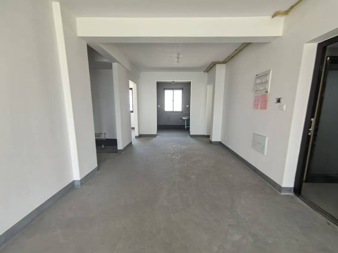 招商新城雍景湾 4室2厅2卫 127m²
