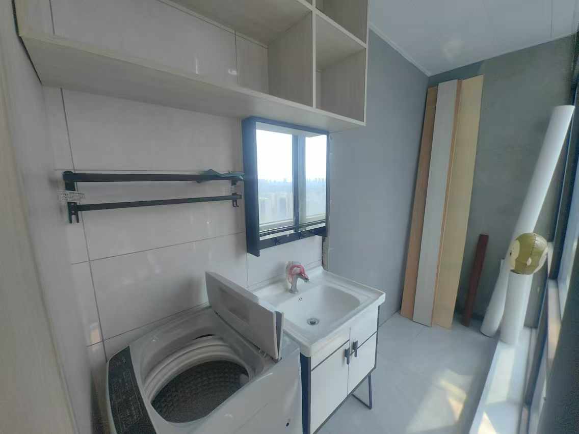 涌鑫八达通广场 1室1厅1卫 40m&sup2;