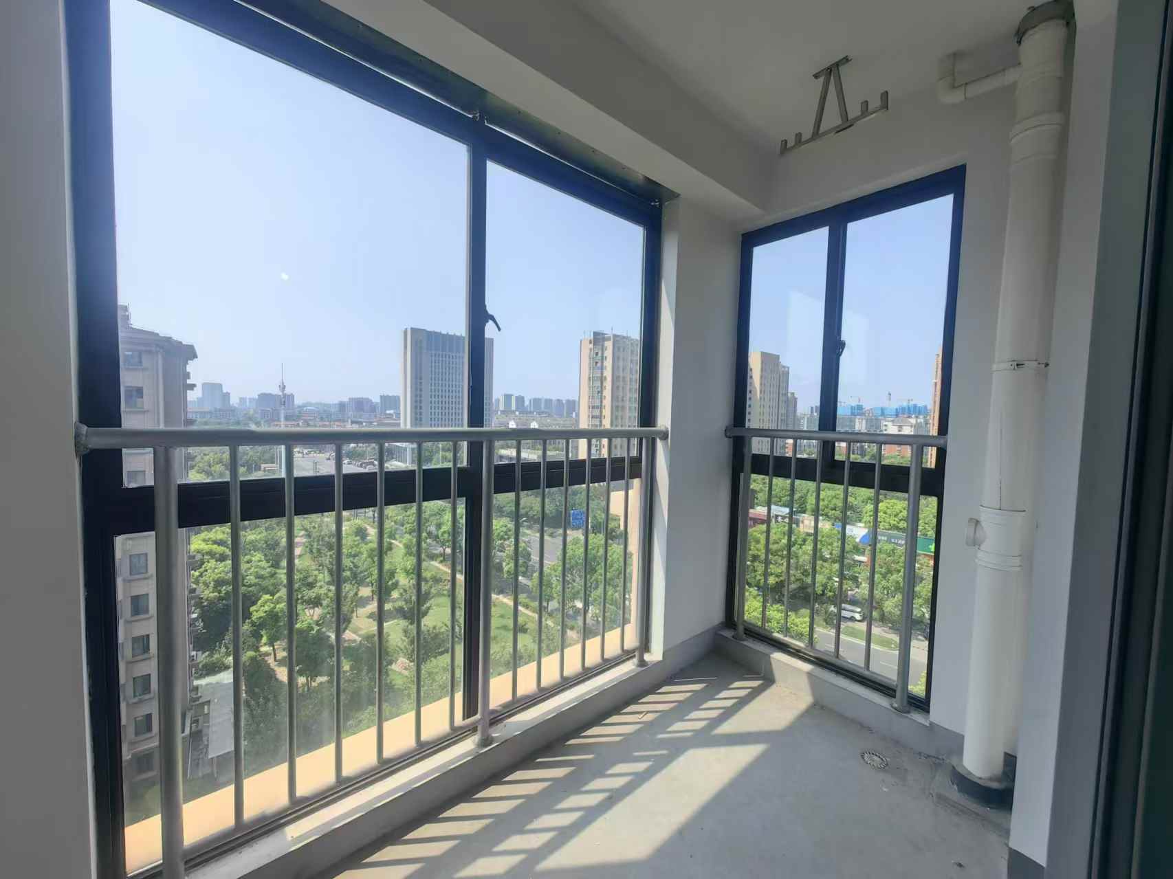 观河华府 1室1厅1卫 65m&sup2;
