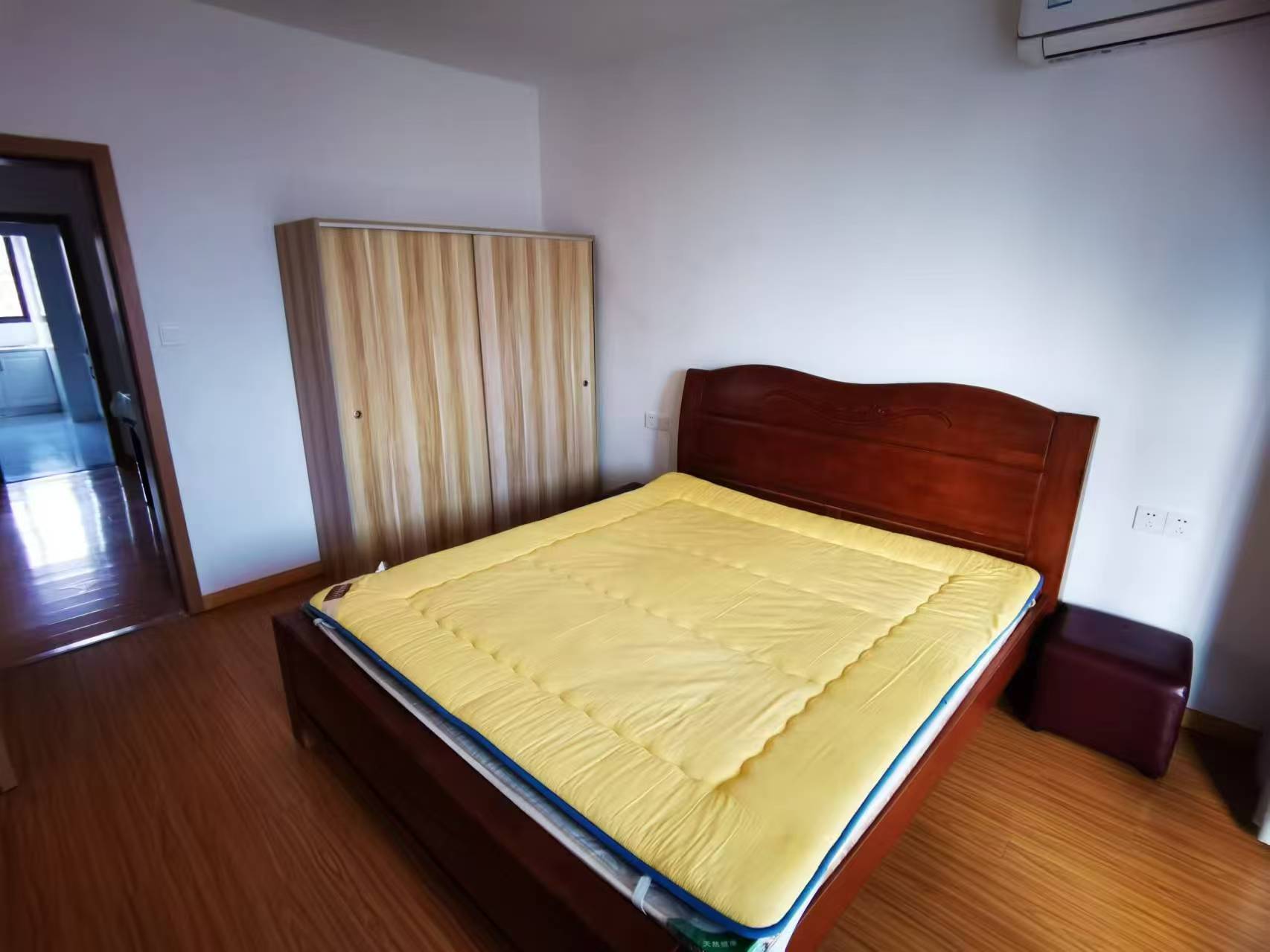 中桥名邸 2室2厅1卫 83m&sup2;