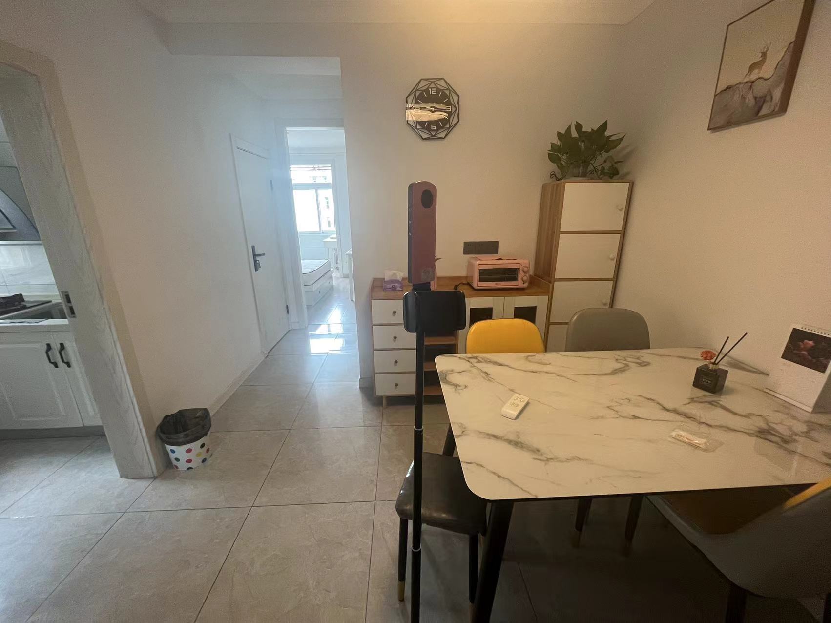 光明新村 2室1厅1卫 58m²