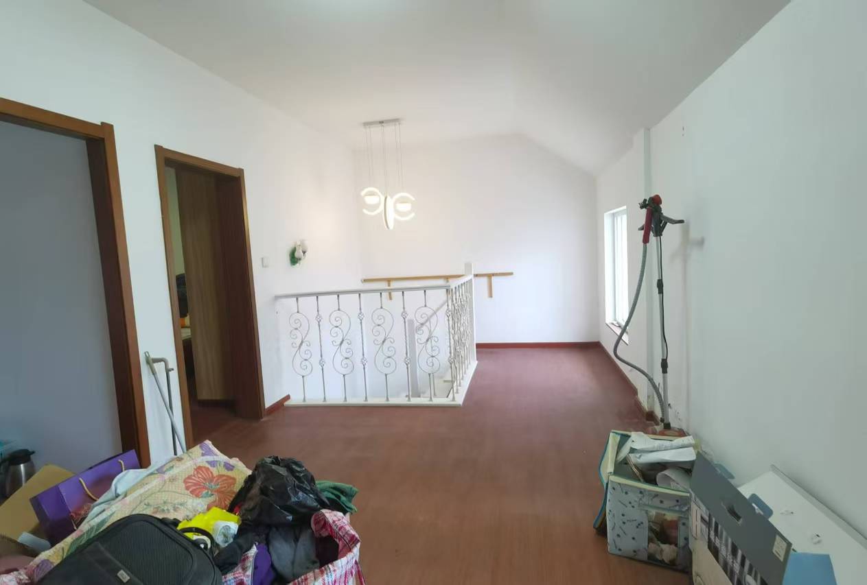 永兴花苑 3室2厅1卫 93.00m²
