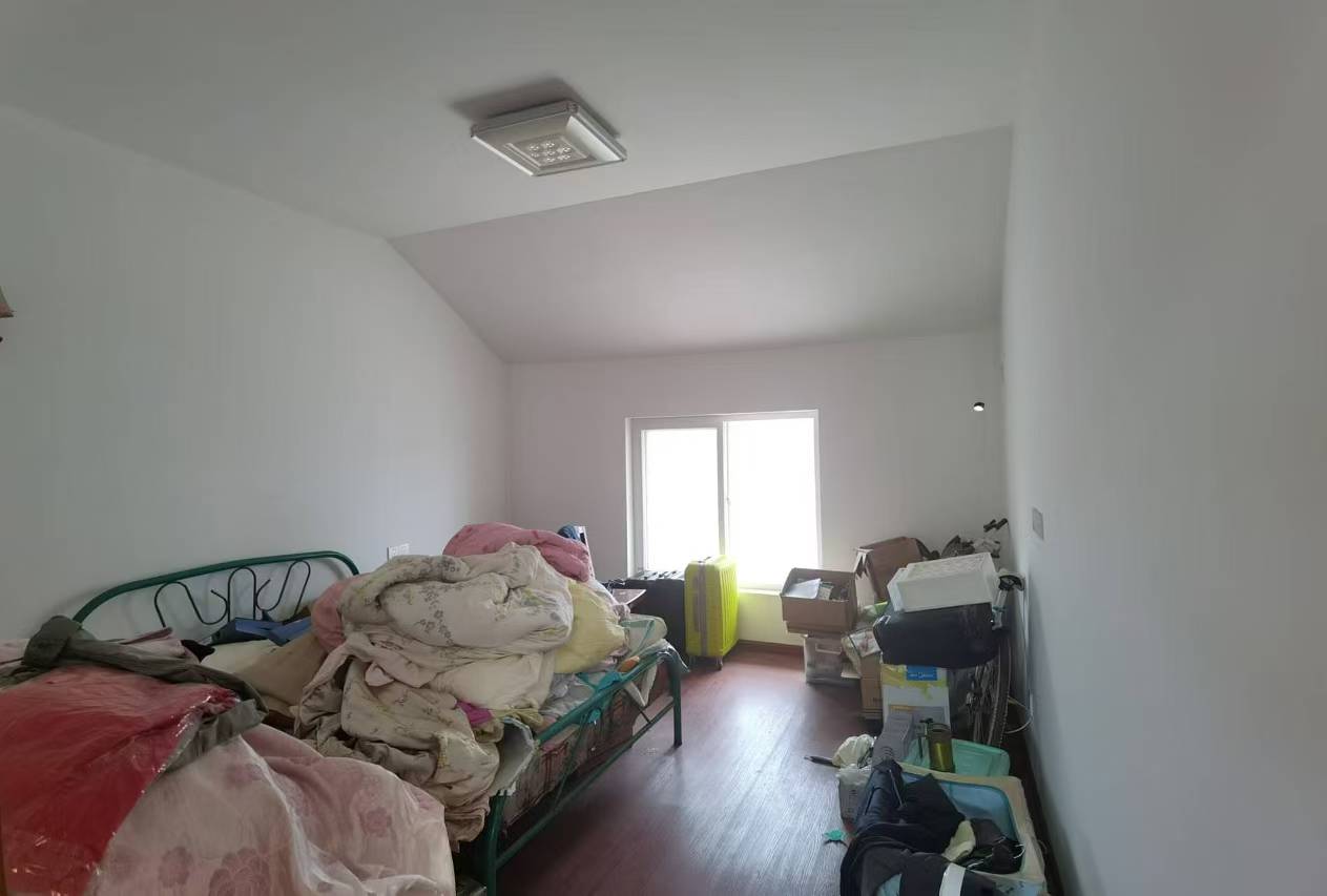 永兴花苑 3室2厅1卫 93.00m²