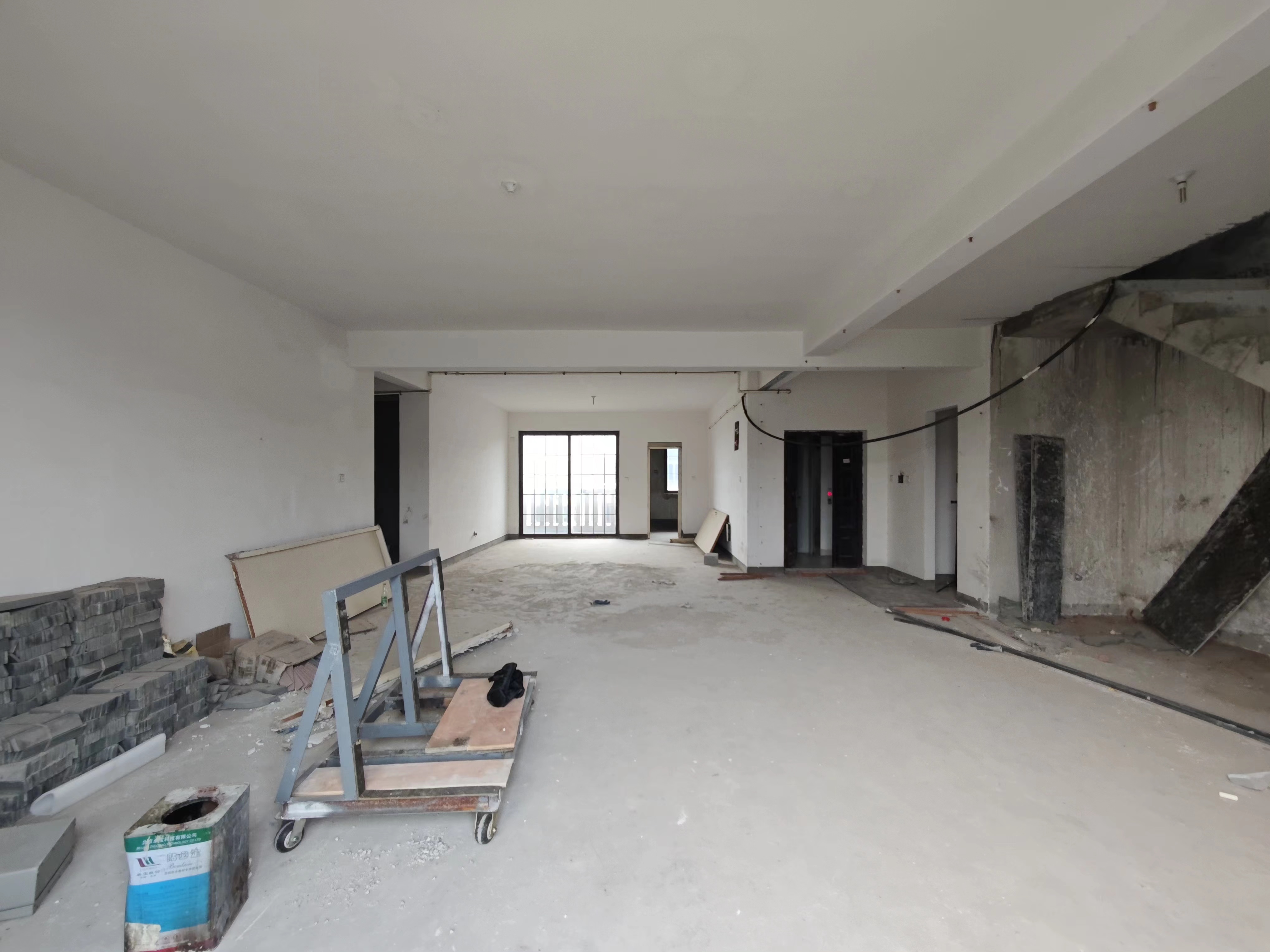 南通壹城水清木华 3室2厅3卫 243.59m²