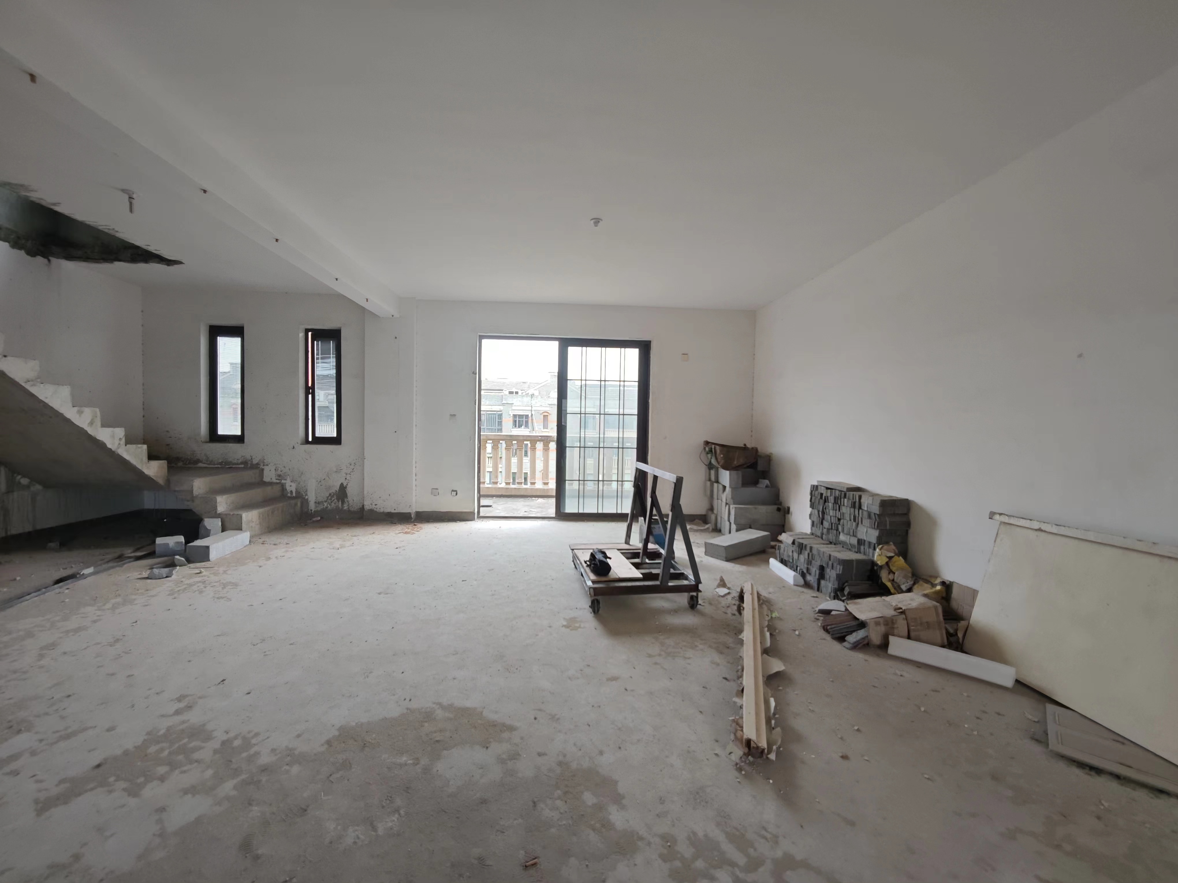 南通壹城水清木华 3室2厅3卫 243.59m&sup2;