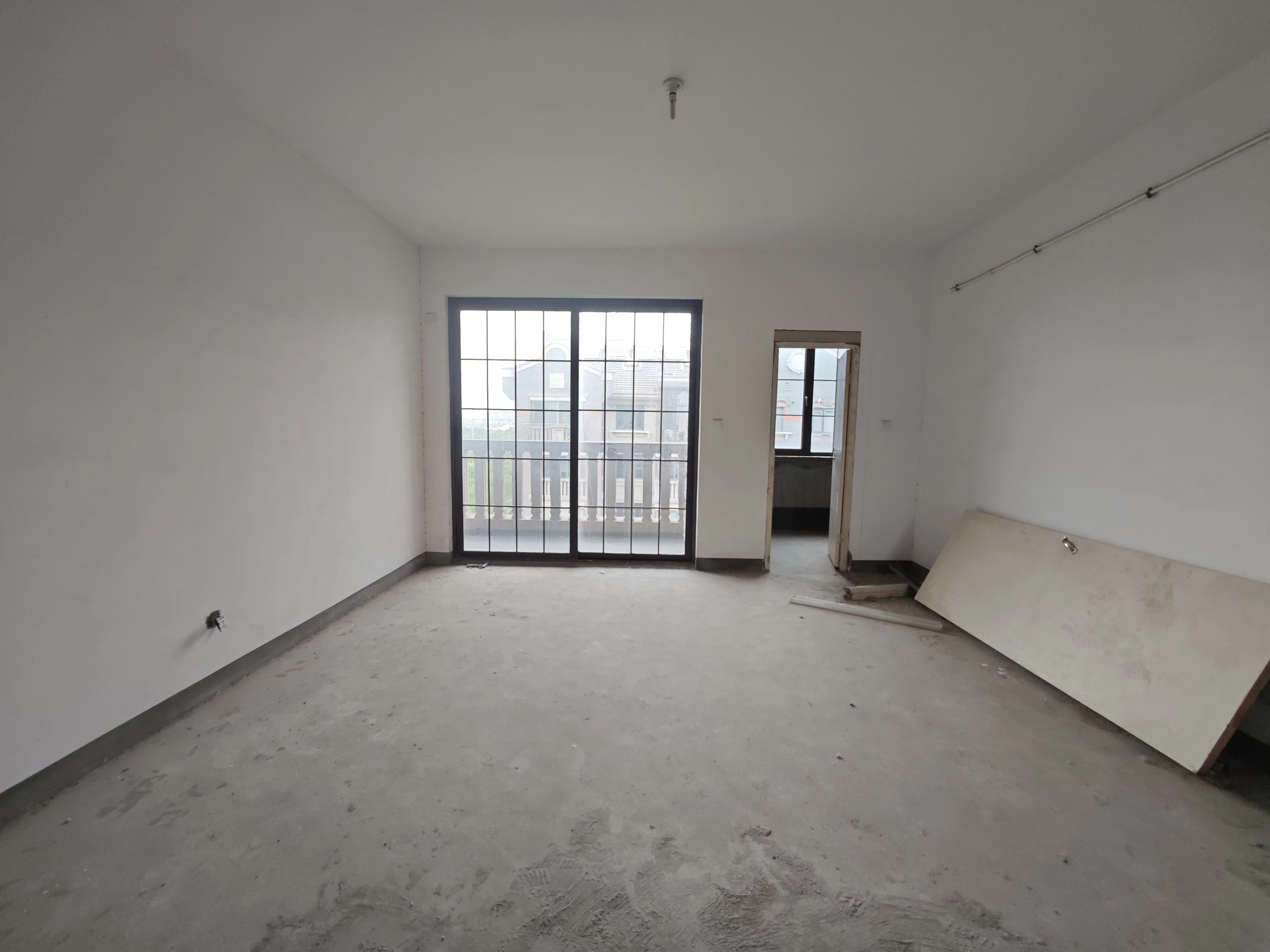 南通壹城水清木华 3室2厅3卫 243.59m&sup2;