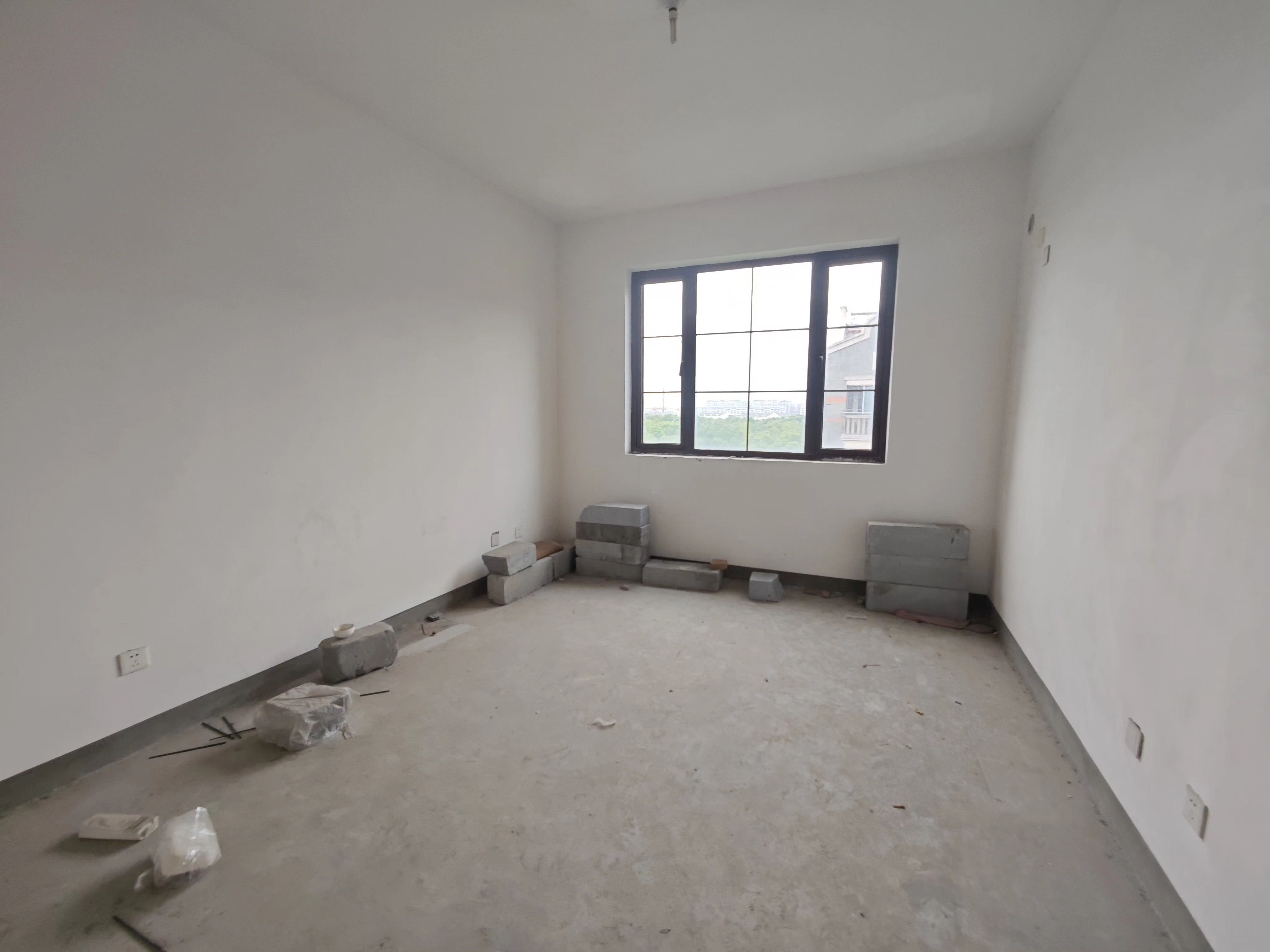南通壹城水清木华 3室2厅3卫 243.59m&sup2;