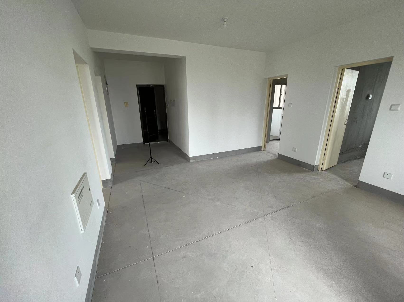 中桥名邸 2室1厅1卫 102.00m&sup2;