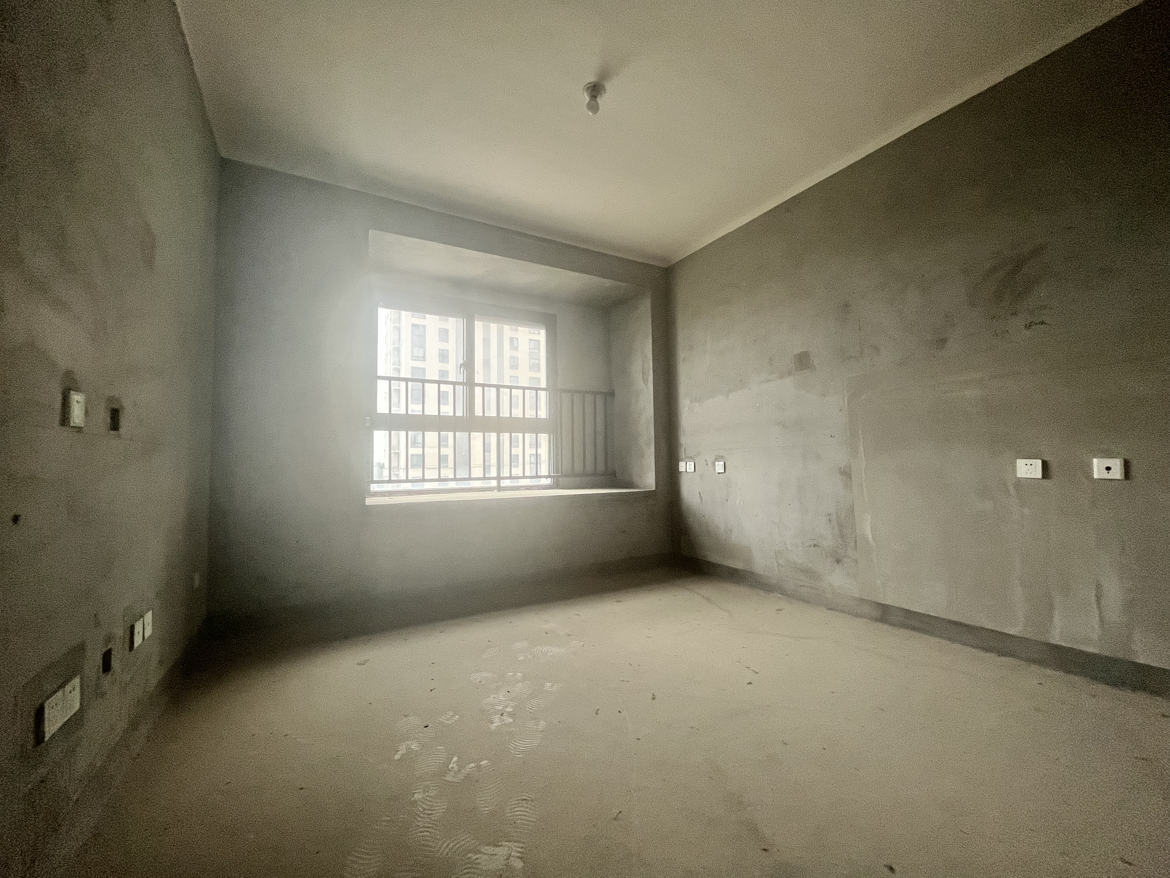 观澜台 3室2厅2卫 120m&sup2;