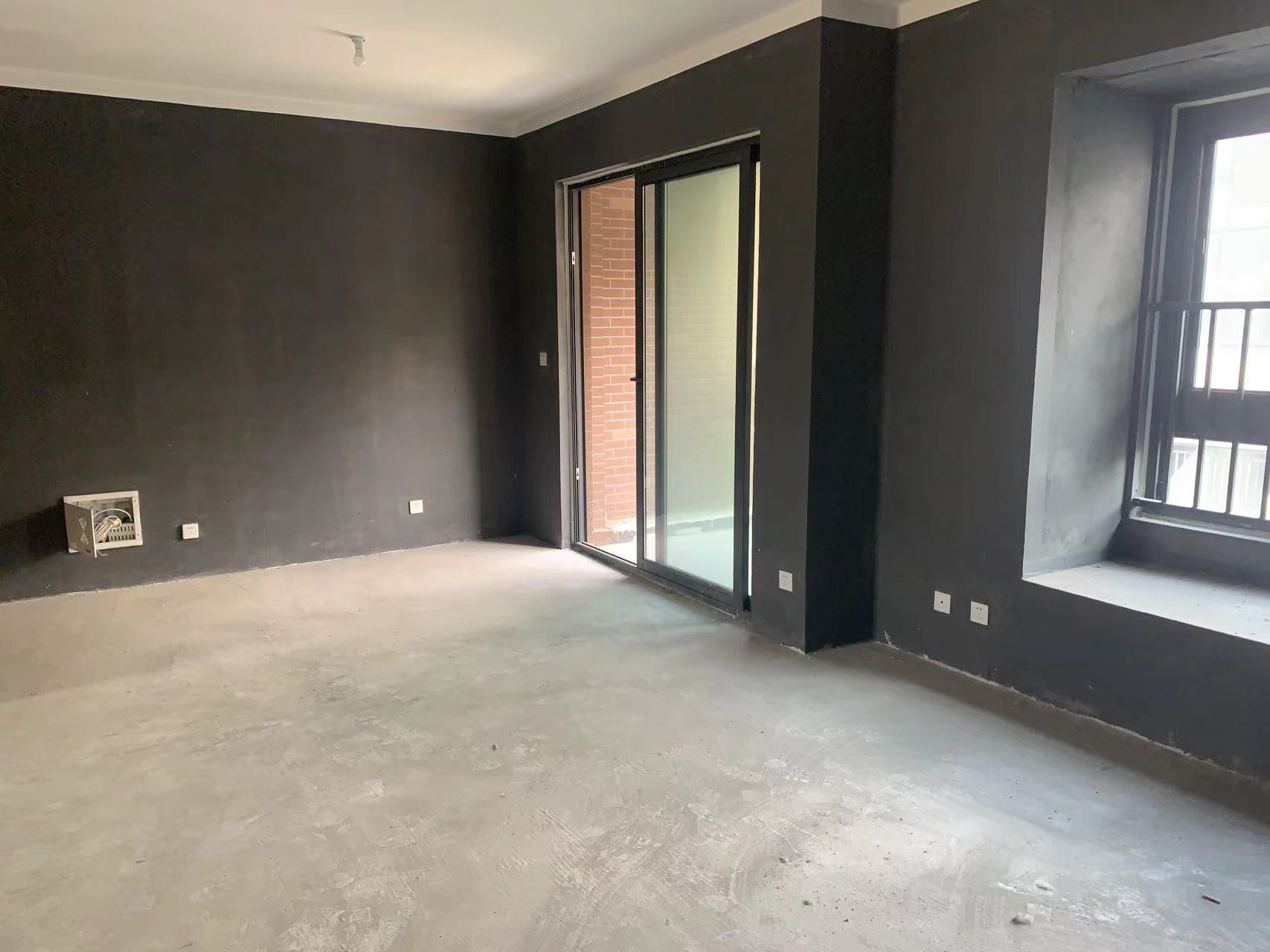 万科翡翠东第 4室2厅2卫 142m²