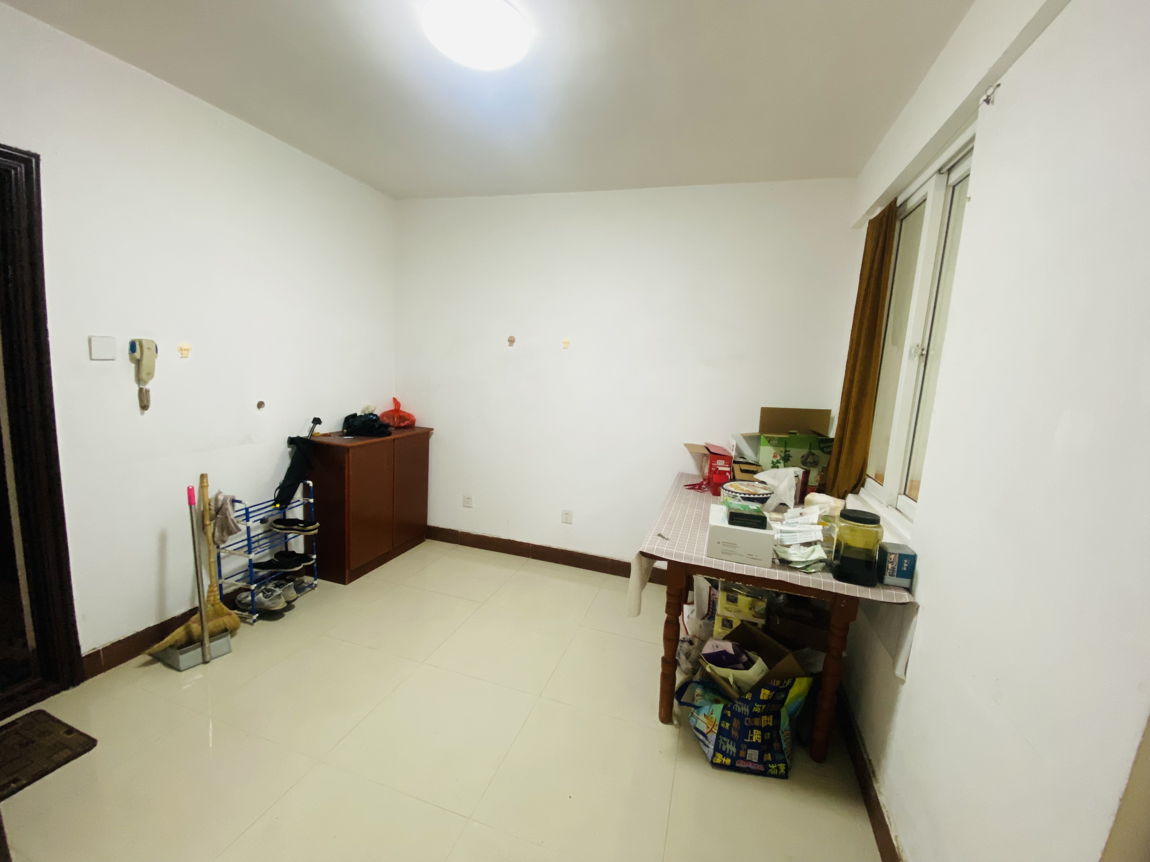 跃龙小苑 1室1厅1卫 48.37m²
