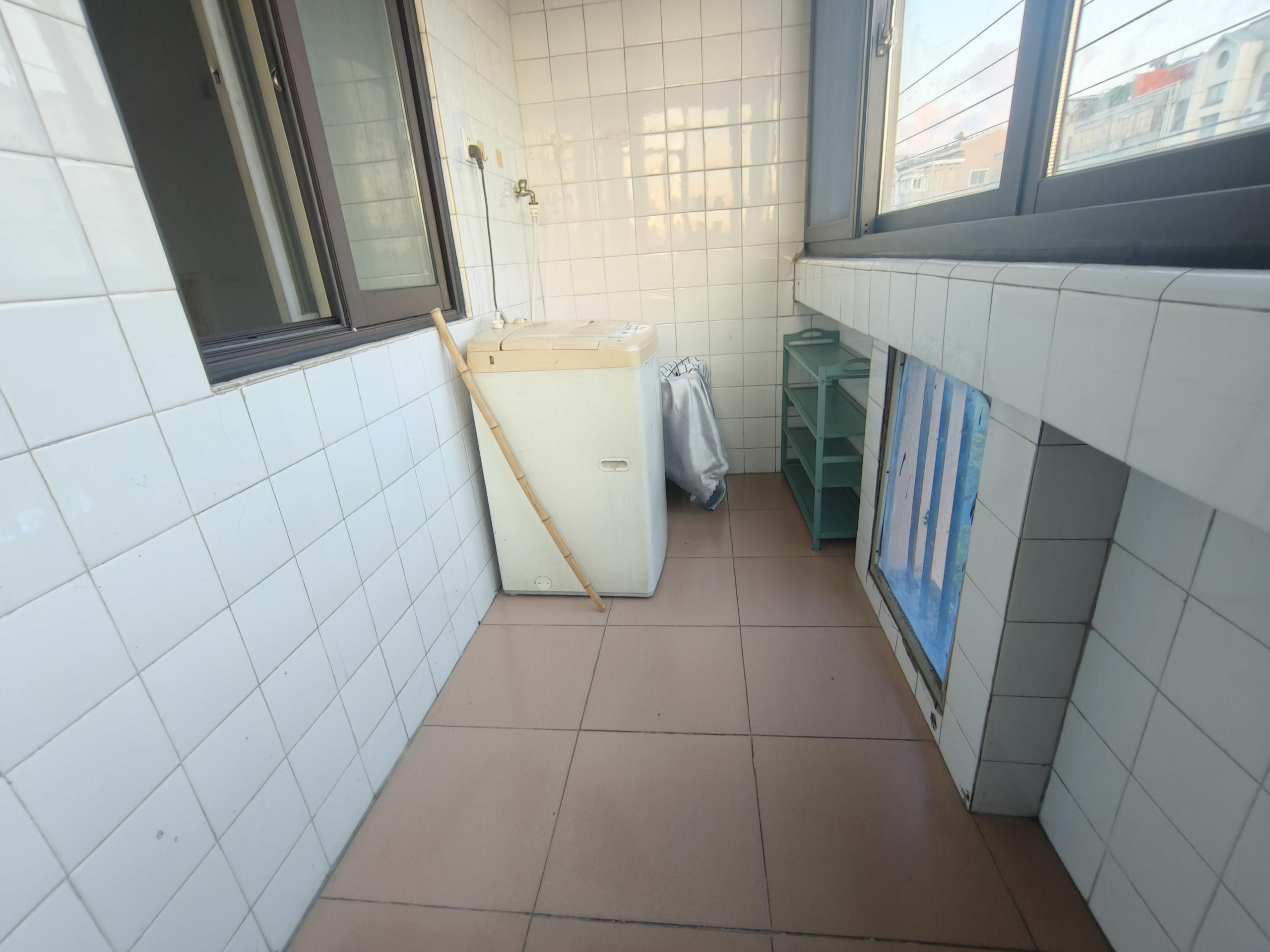 南园路18号大院 3室1厅1卫 77.8m&sup2;