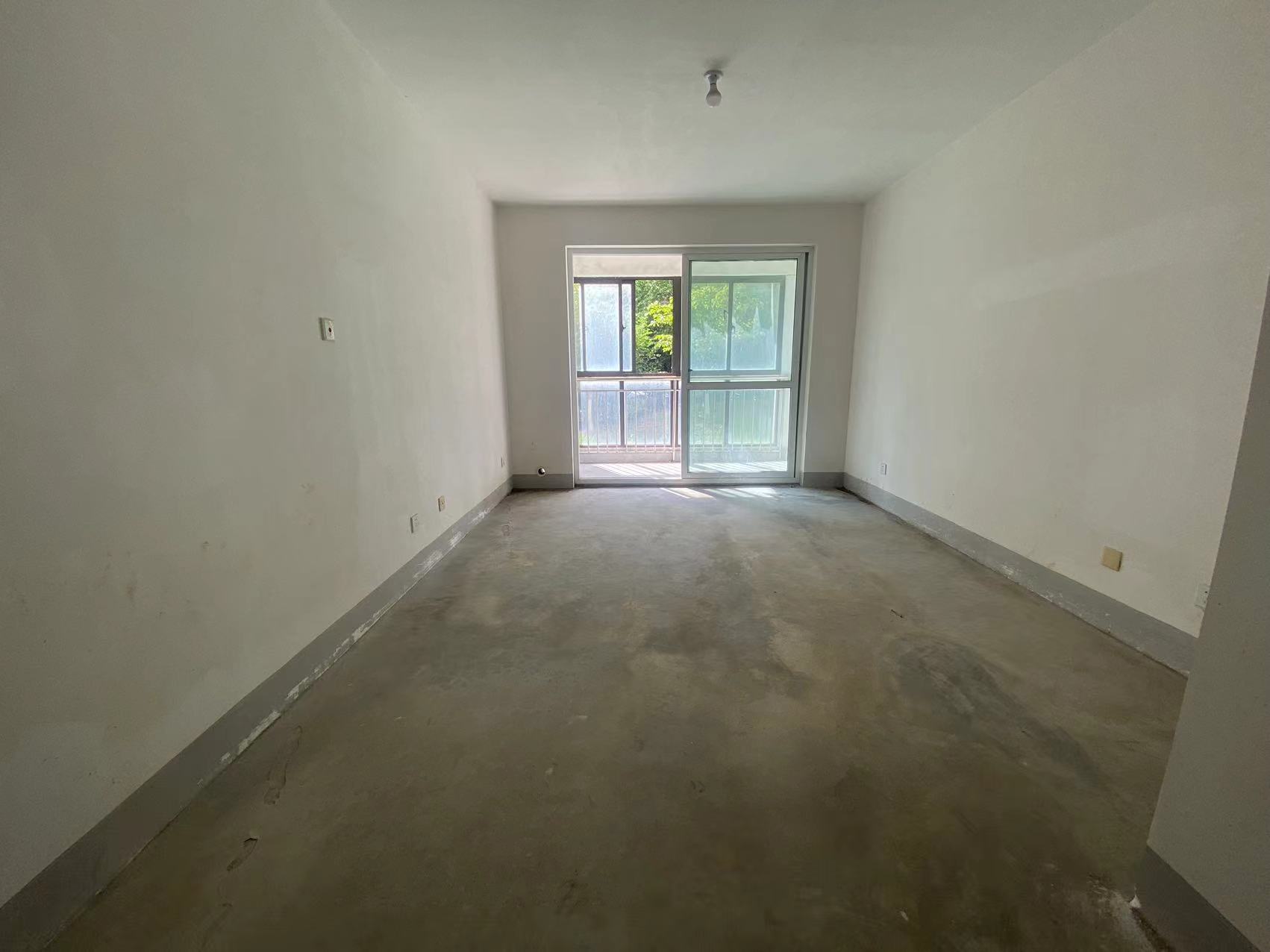 外滩花苑 2室1厅1卫 93m²
