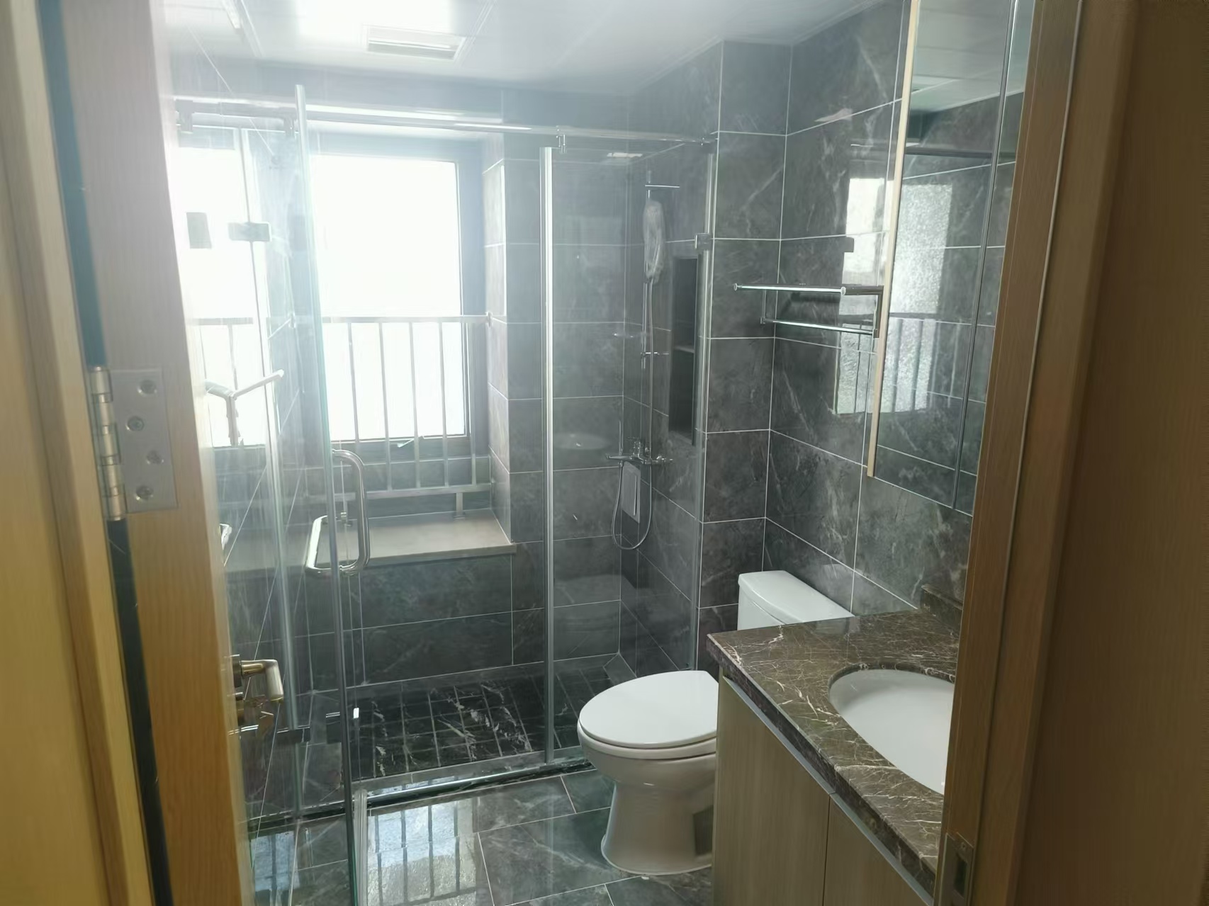 湖悦云境 3室2厅2卫 109m&sup2;