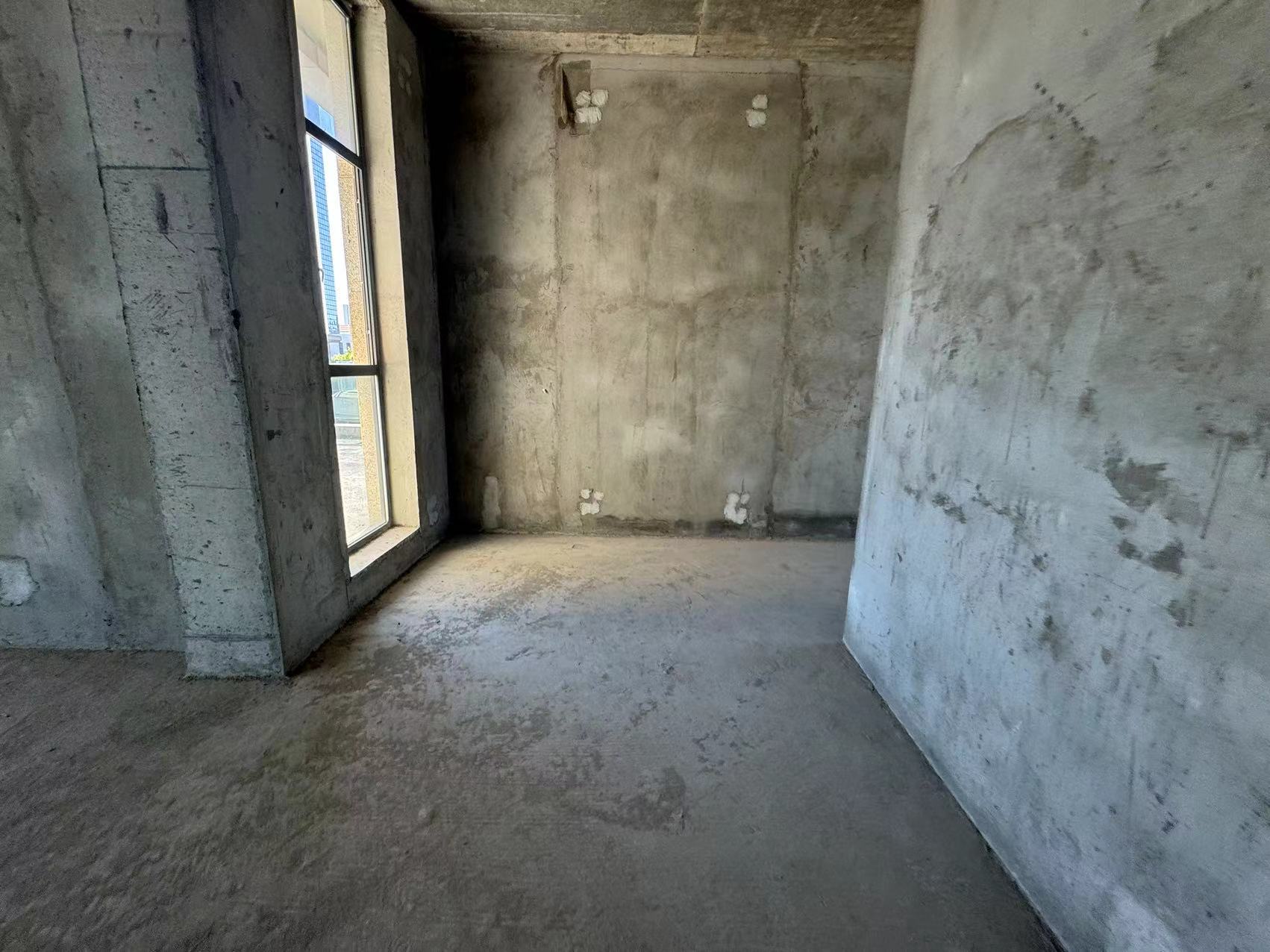 金地国际一期 6室3厅3卫 680.00m&sup2;