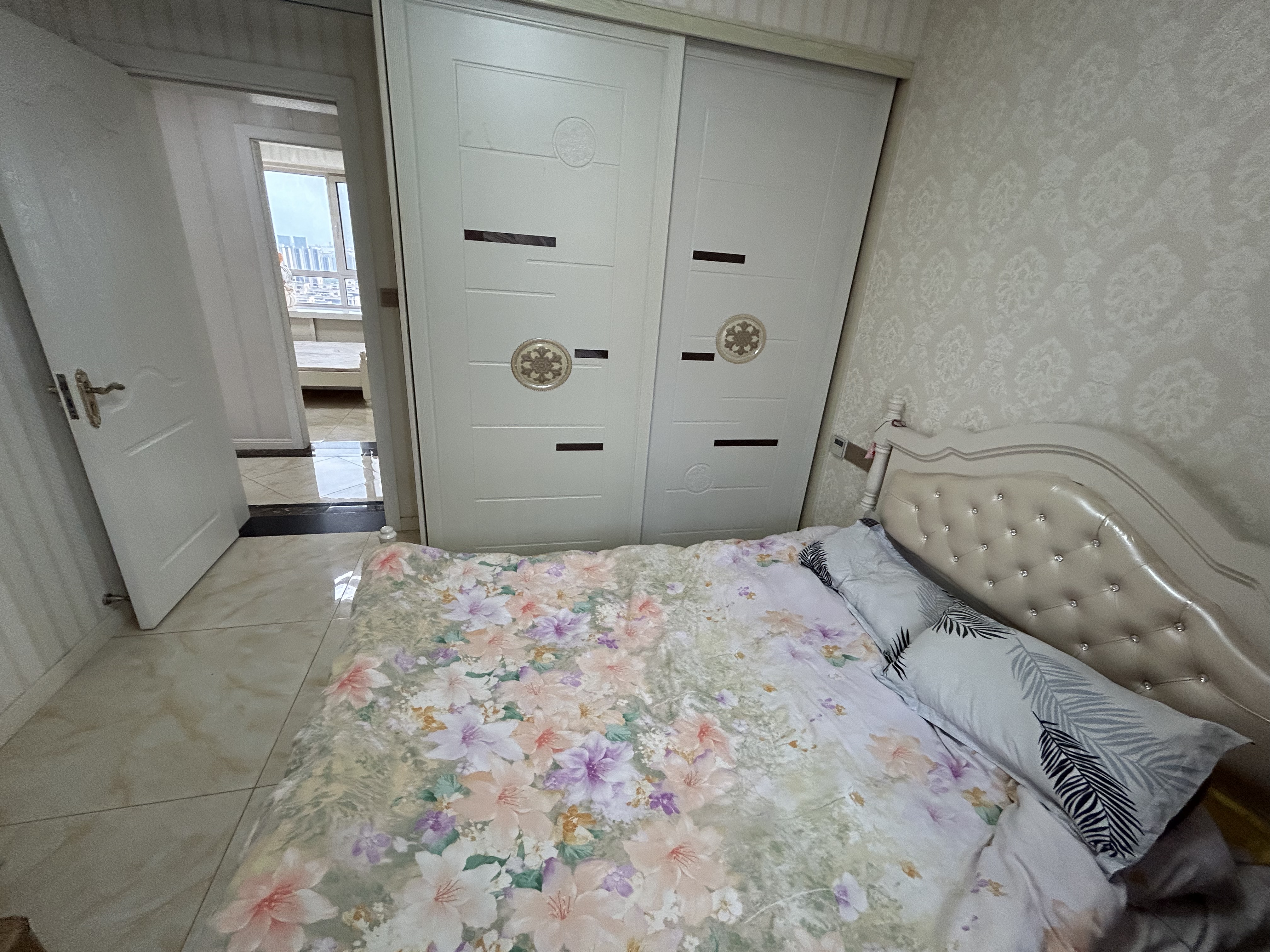 弘阳上城 3室2厅1卫 116.14m&sup2;