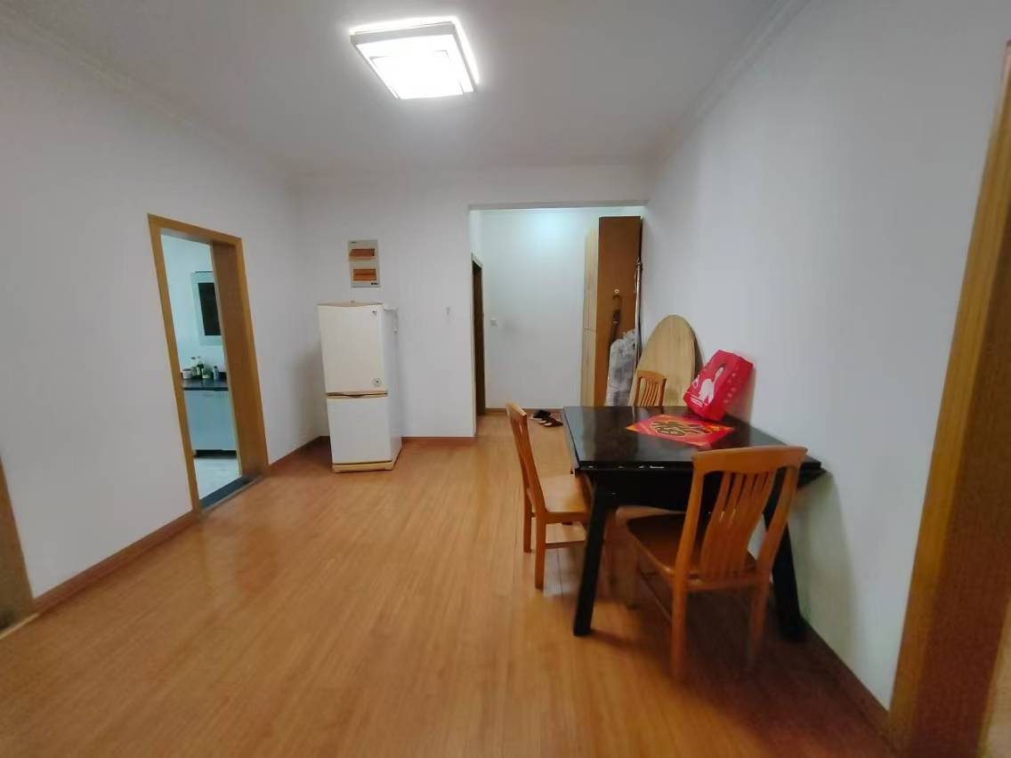 北山花苑 3室2厅1卫 110.58m²