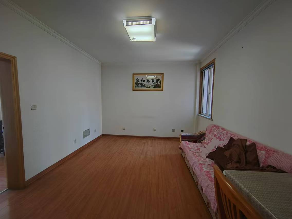 北山花苑 3室2厅1卫 110.58m&sup2;