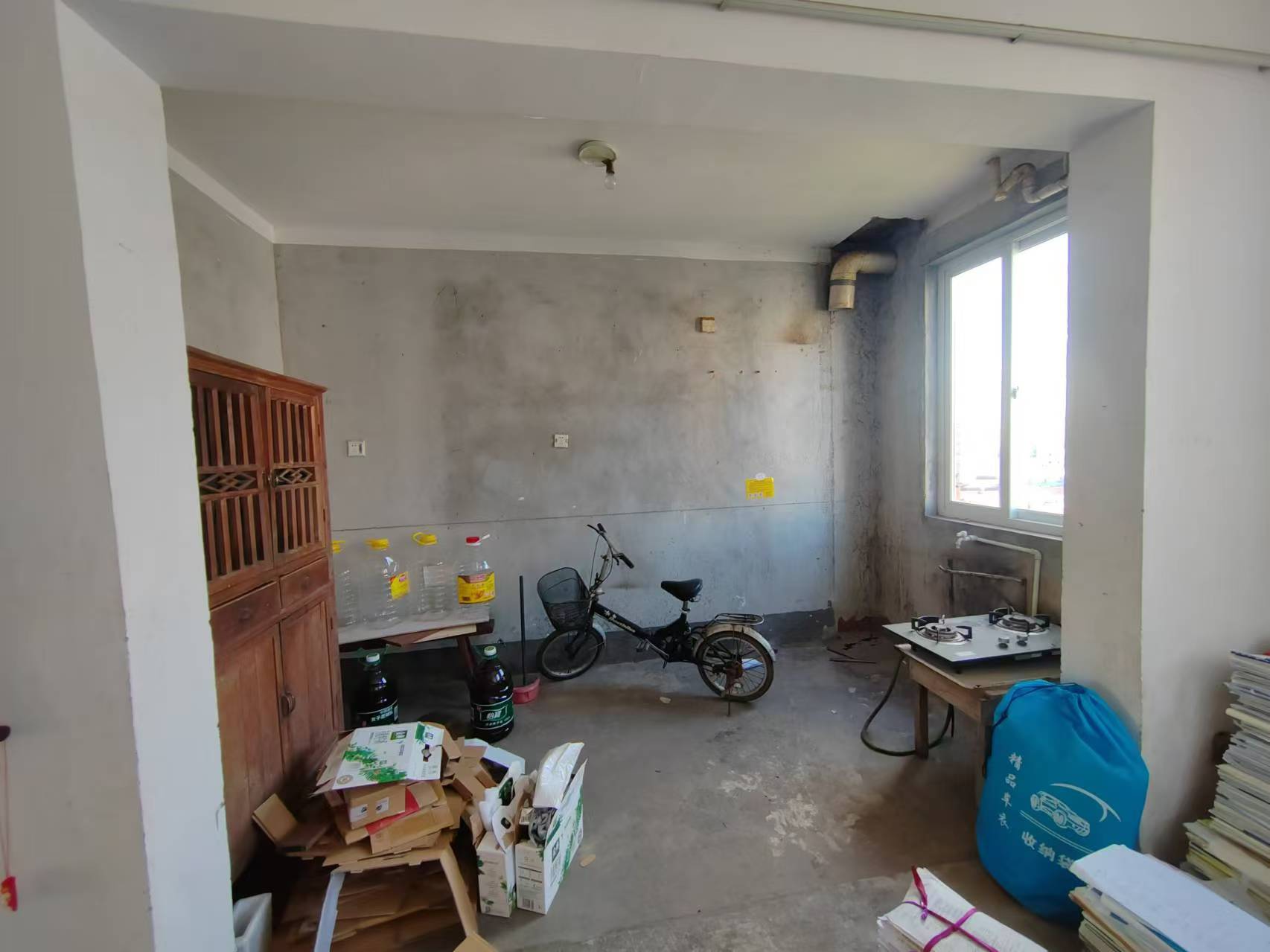 天虹苑 3室2厅2卫 145.00m&sup2;