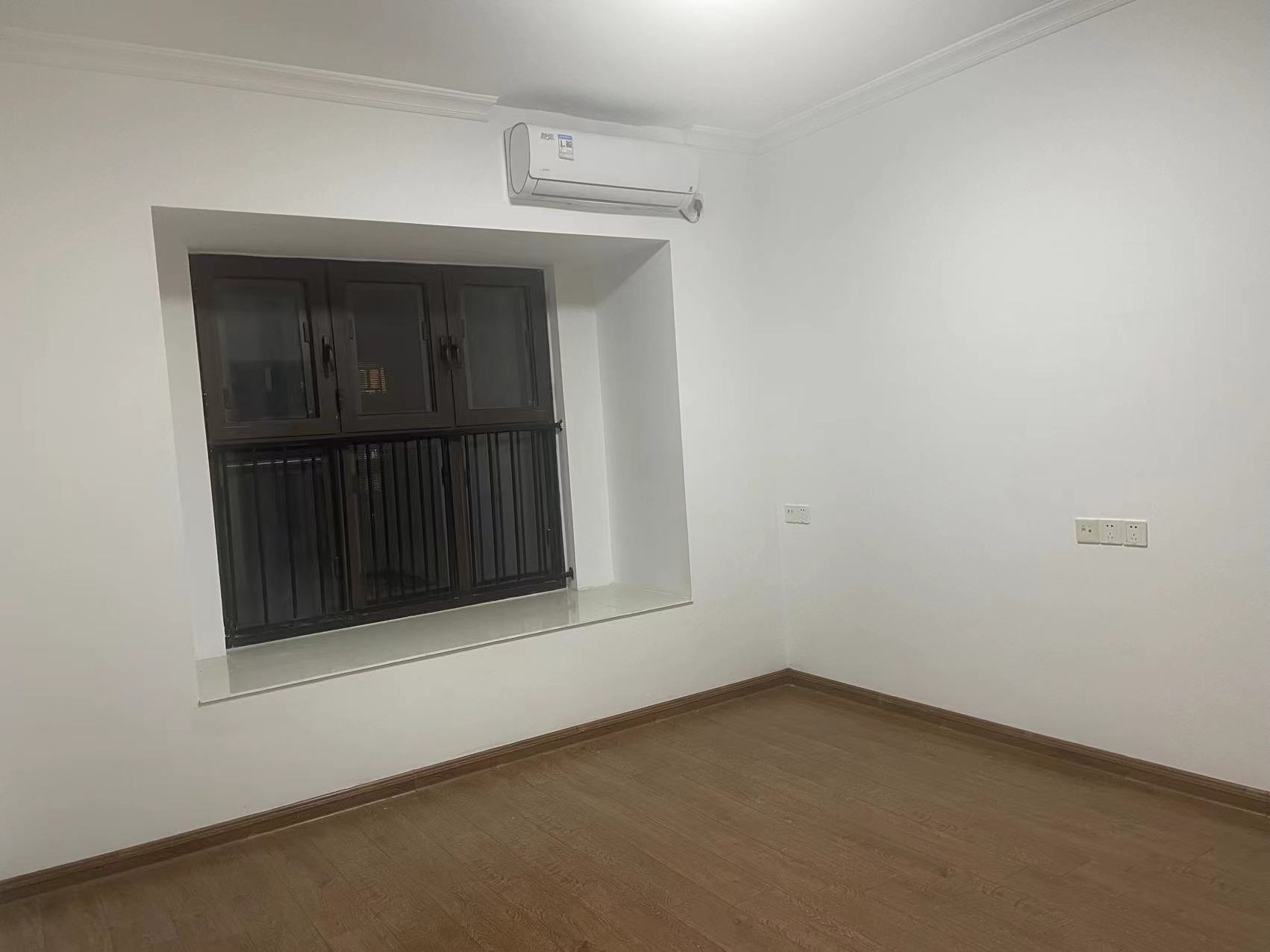 碧桂园时代悦城 3室2厅2卫 114m&sup2;