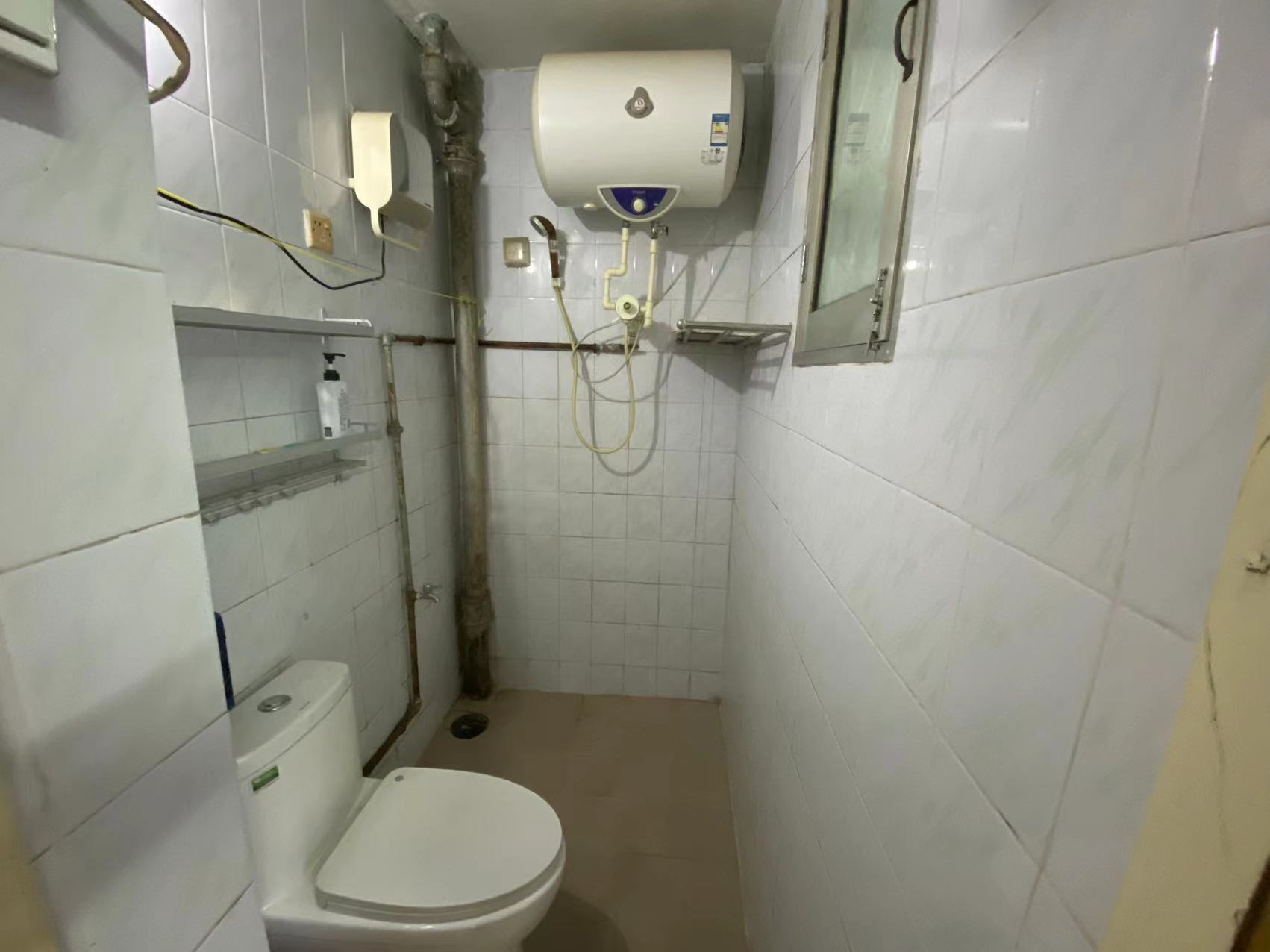 青年中路9号 3室1厅1卫 72.92m&sup2;