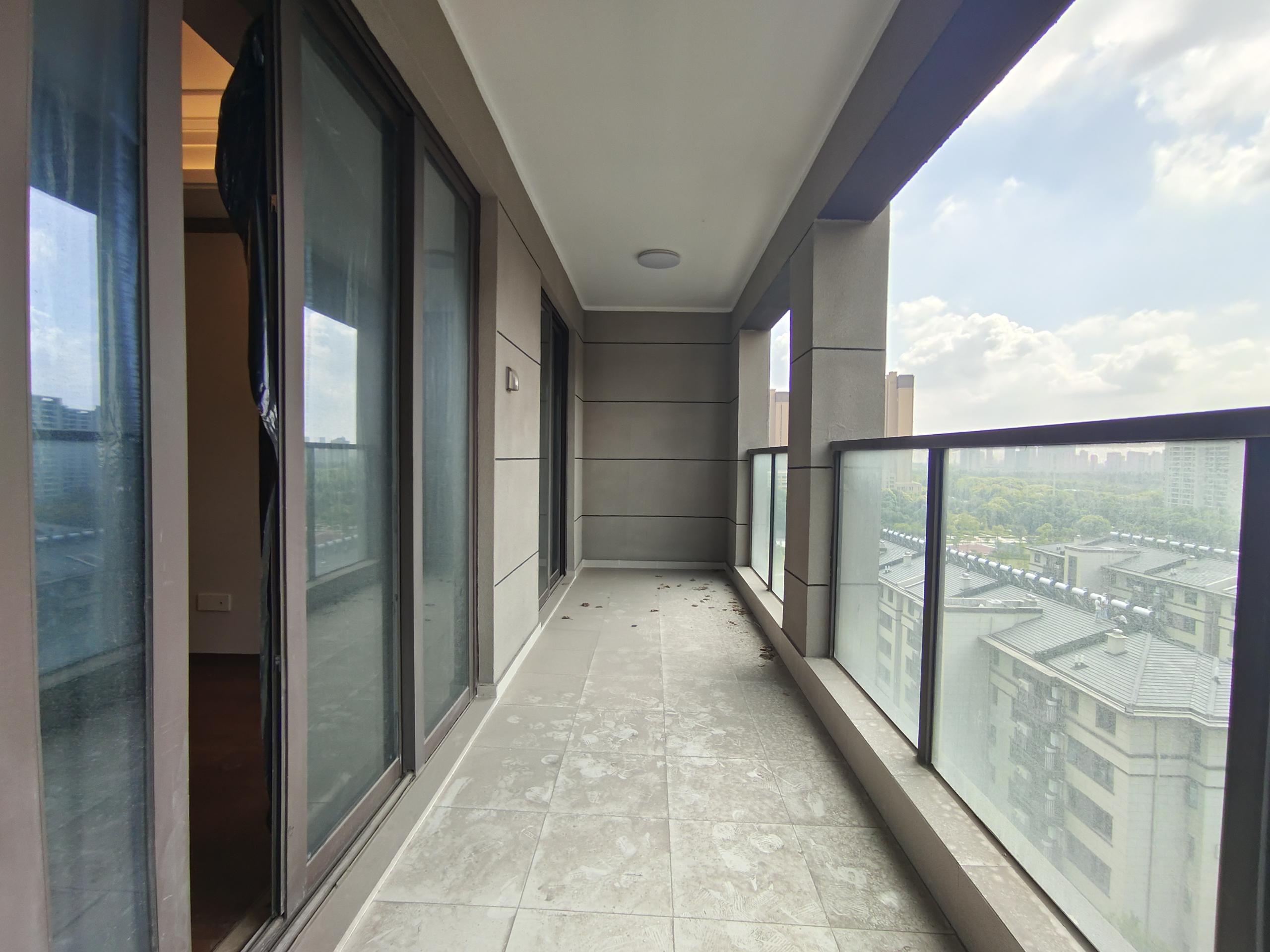 圆融玺悦 4室2厅2卫 133m&sup2;