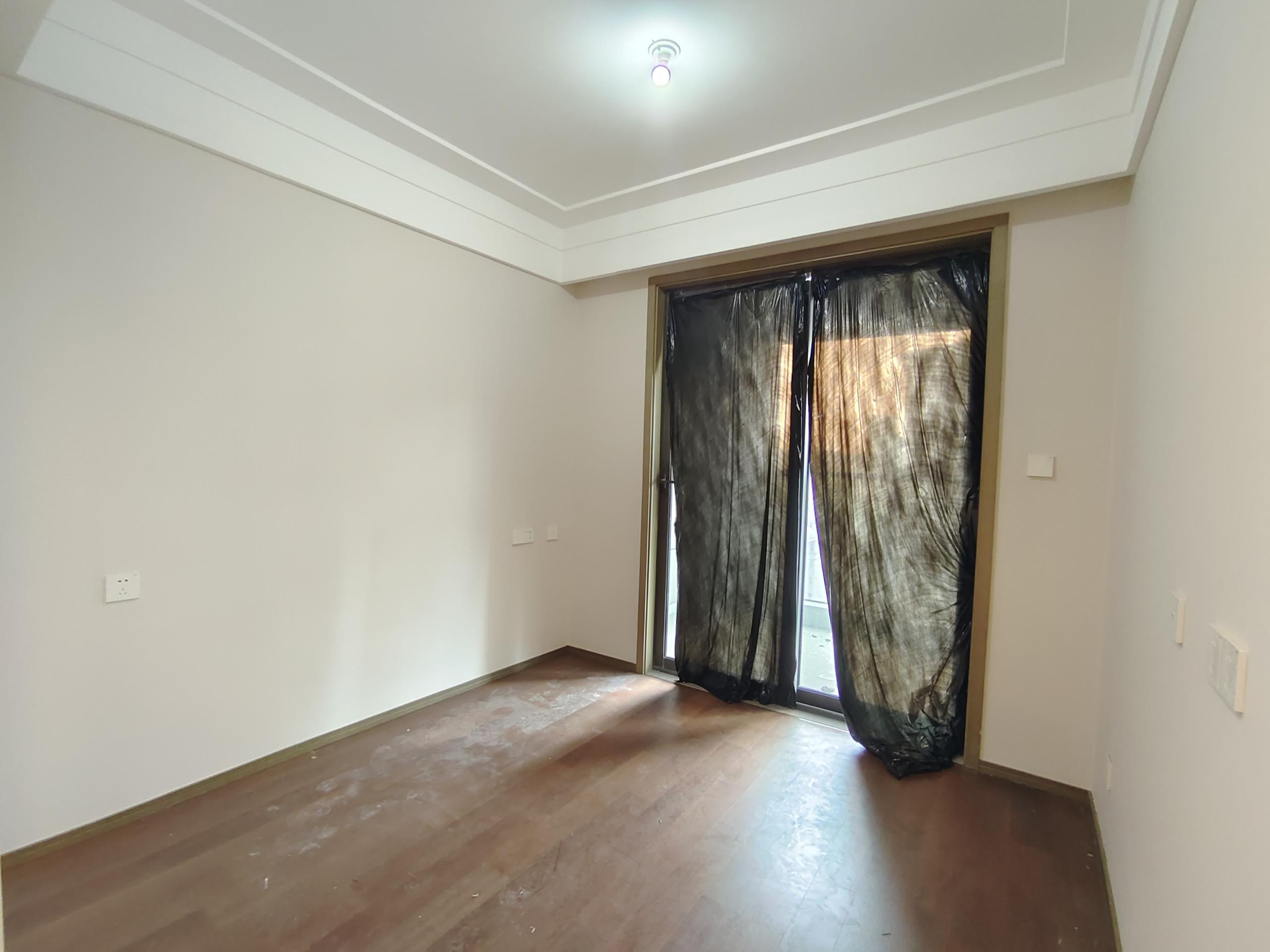 圆融玺悦 4室2厅2卫 133m&sup2;