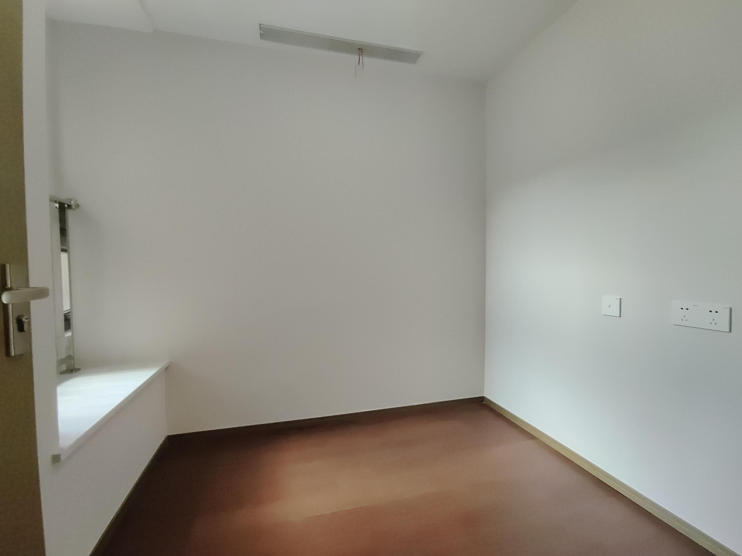 圆融玺悦 4室2厅2卫 133m&sup2;
