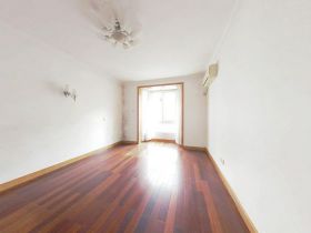 中南俪园 3室2厅2卫 137.24m&sup2;