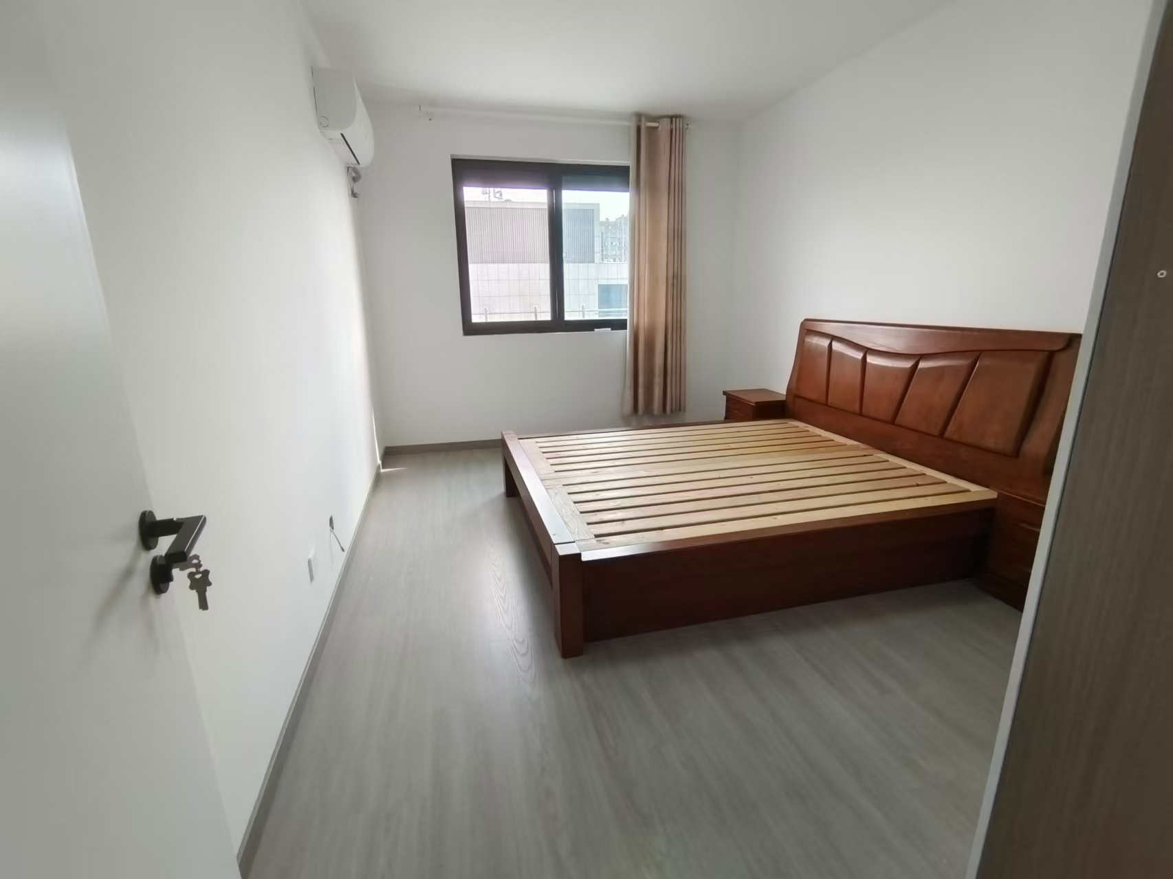 虹东花苑 3室1厅1卫 112.00m&sup2;
