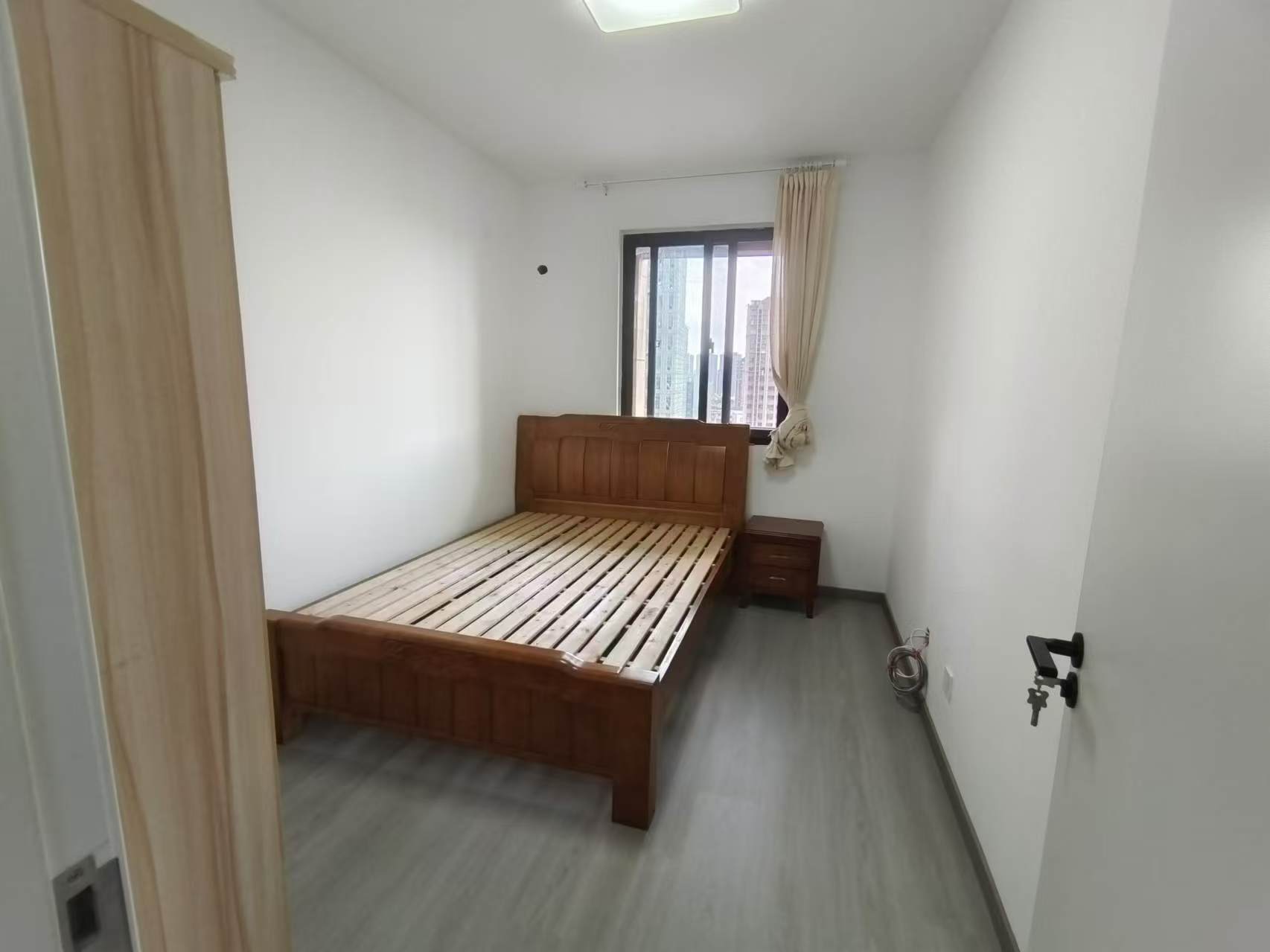 虹东花苑 3室1厅1卫 112.00m&sup2;
