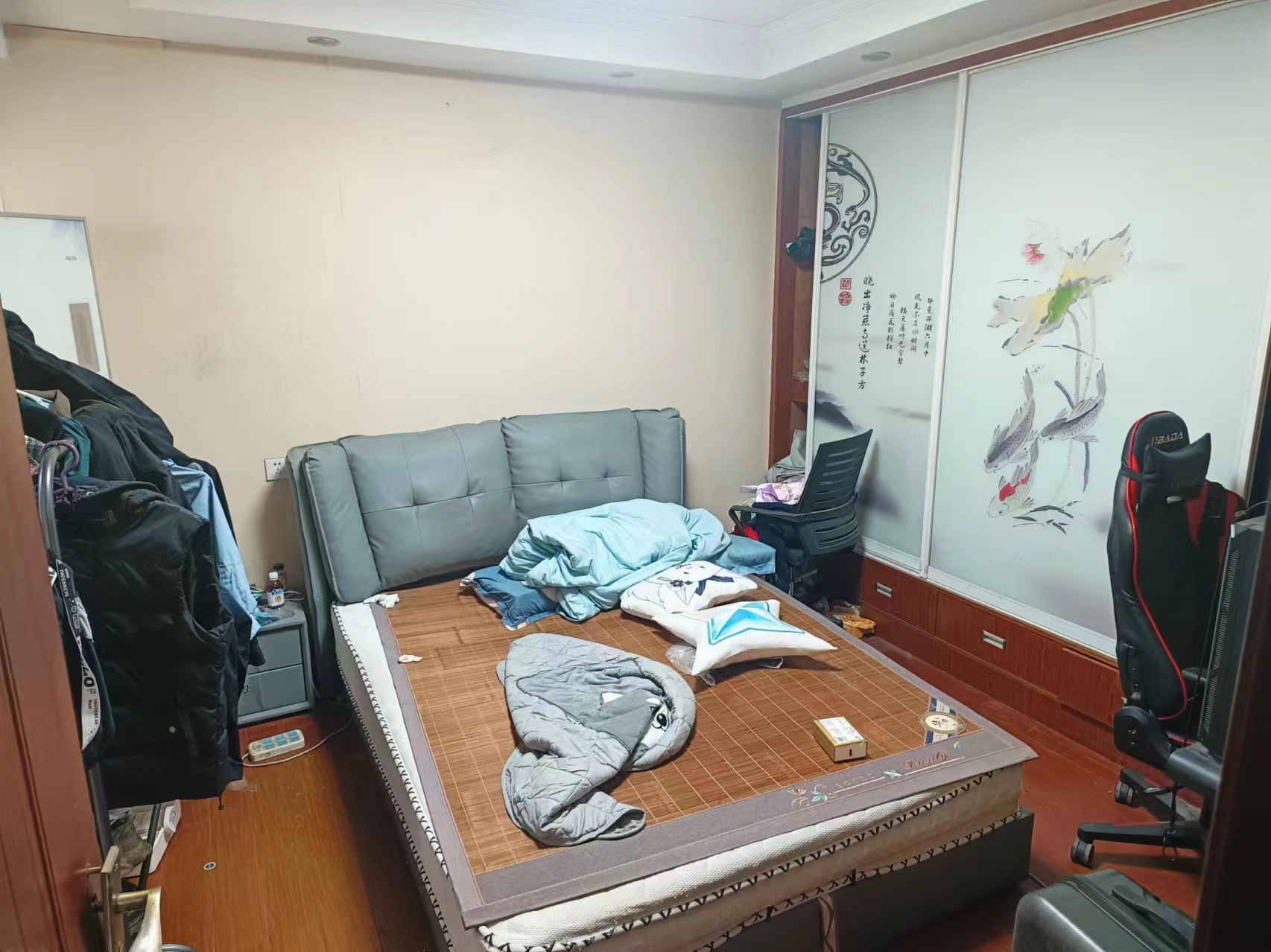 高迪晶城 3室2厅1卫 115.00m&sup2;