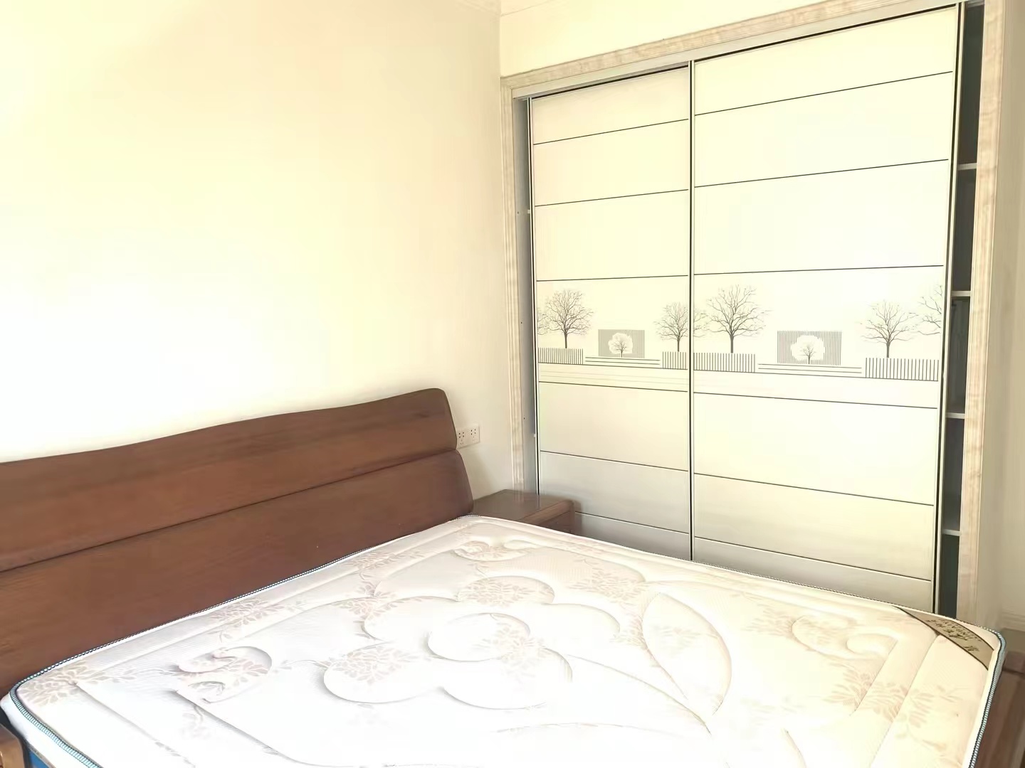 尚海城 3室2厅2卫 134m&sup2;