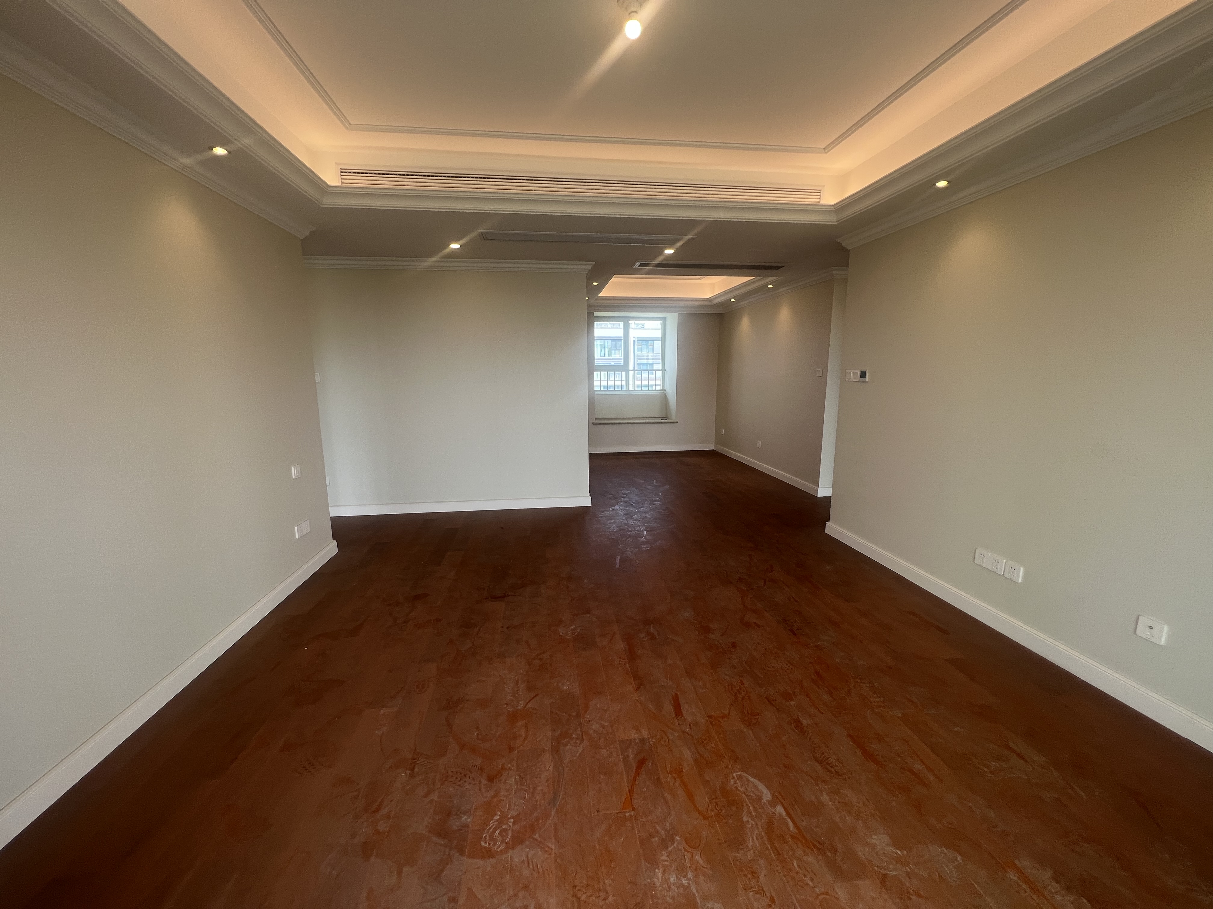 融创盛和九里桃源 4室2厅2卫 143m&sup2;