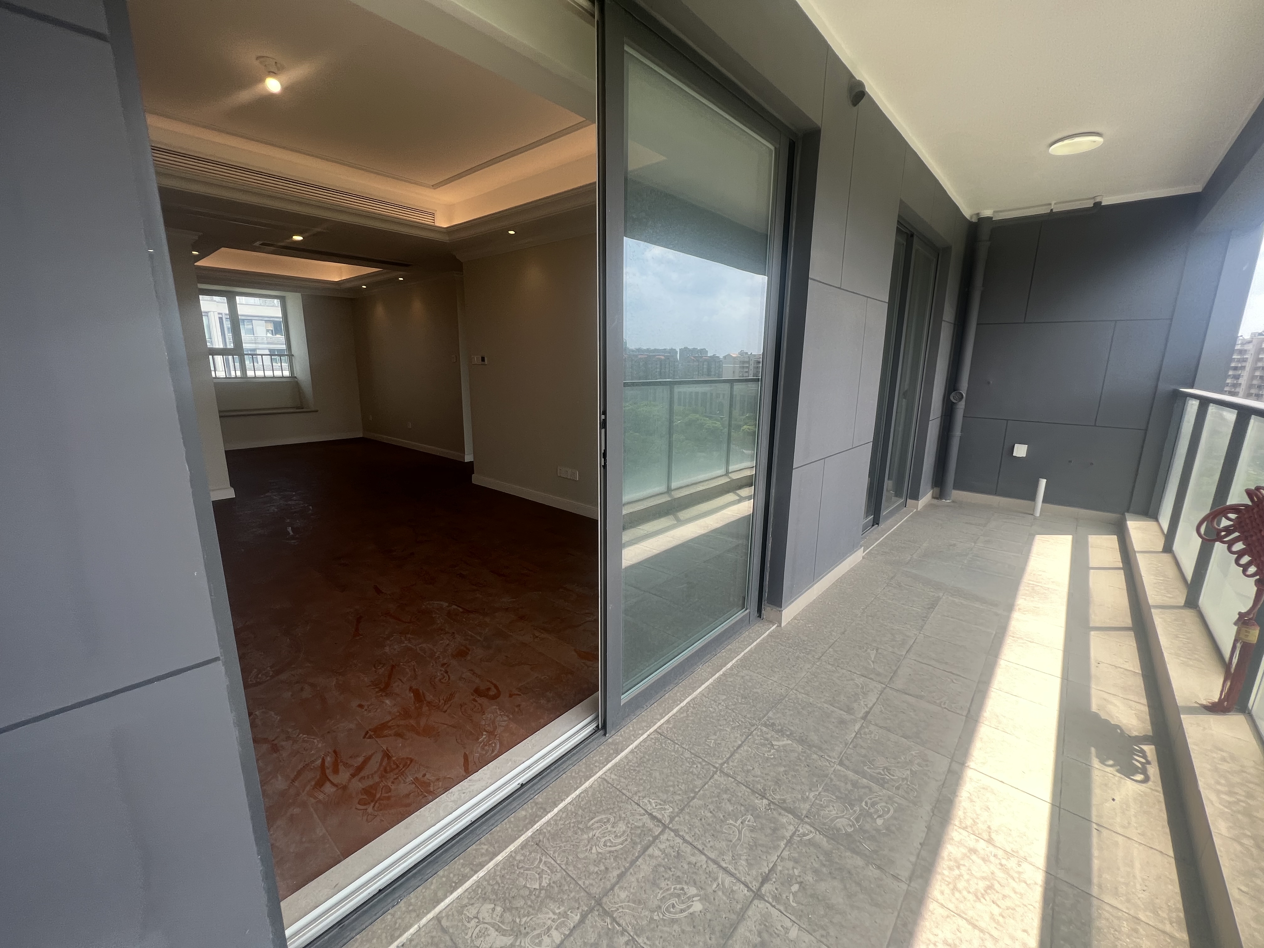 融创盛和九里桃源 4室2厅2卫 143m&sup2;