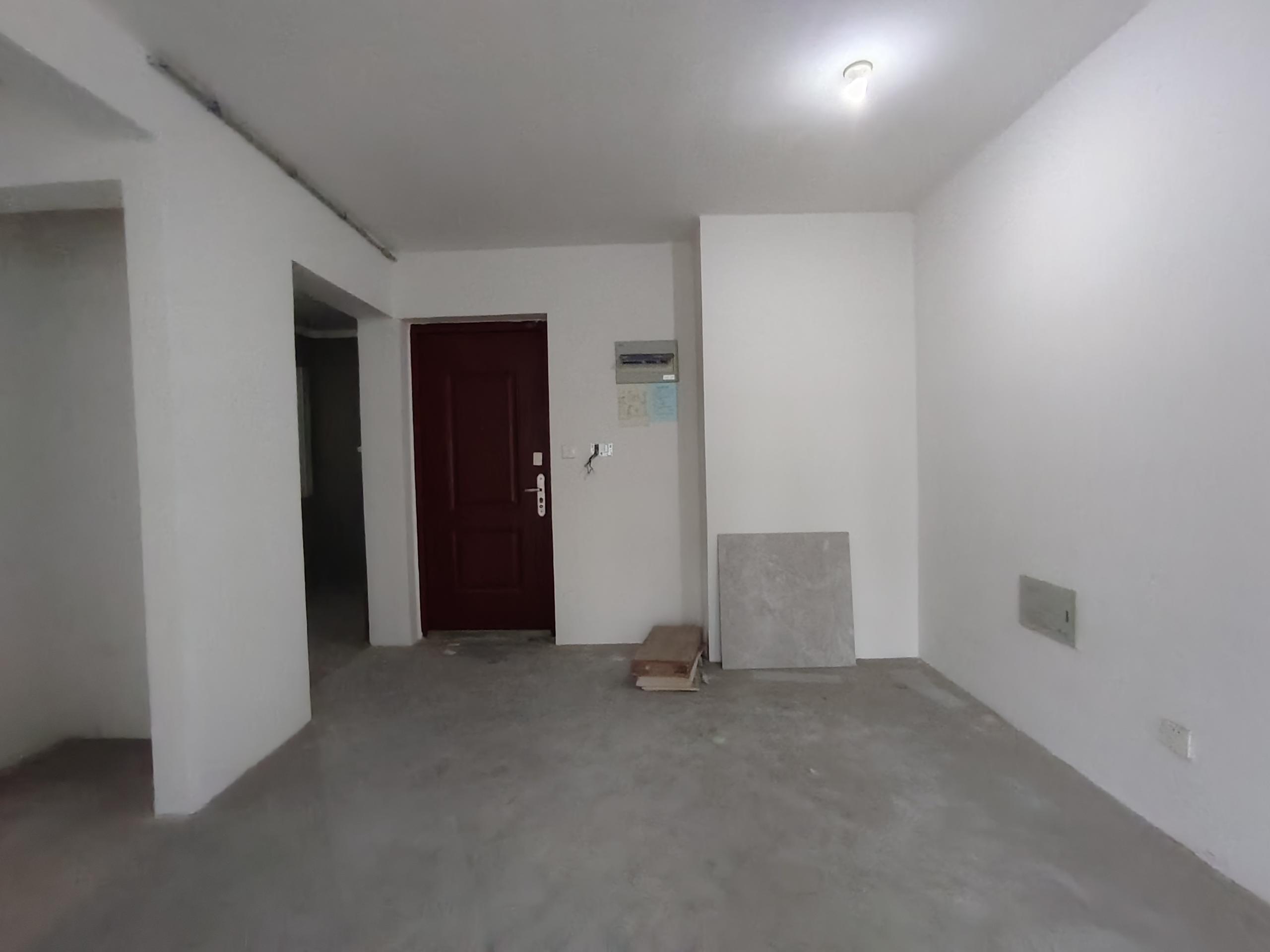 中海碧林湾 3室2厅1卫 97.31m²