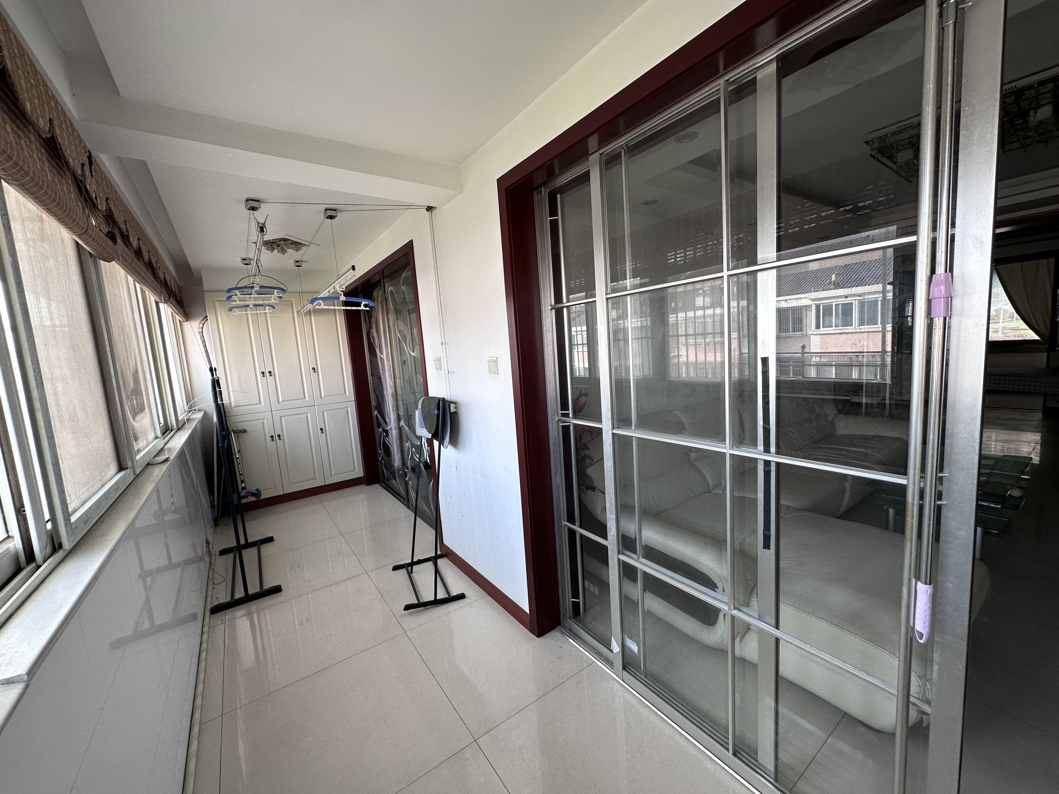 怡园北村 3室2厅1卫 126m&sup2;