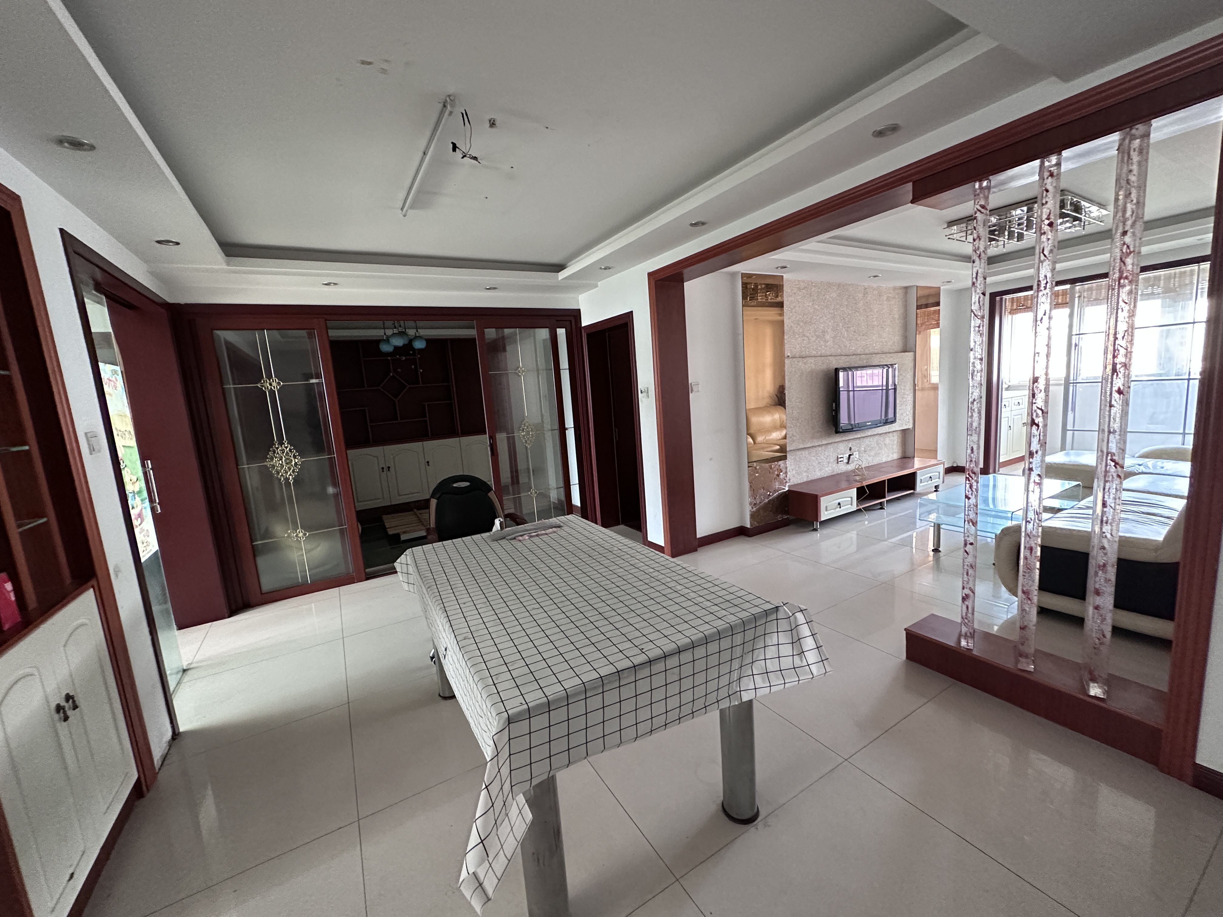 怡园北村 3室2厅1卫 126m&sup2;