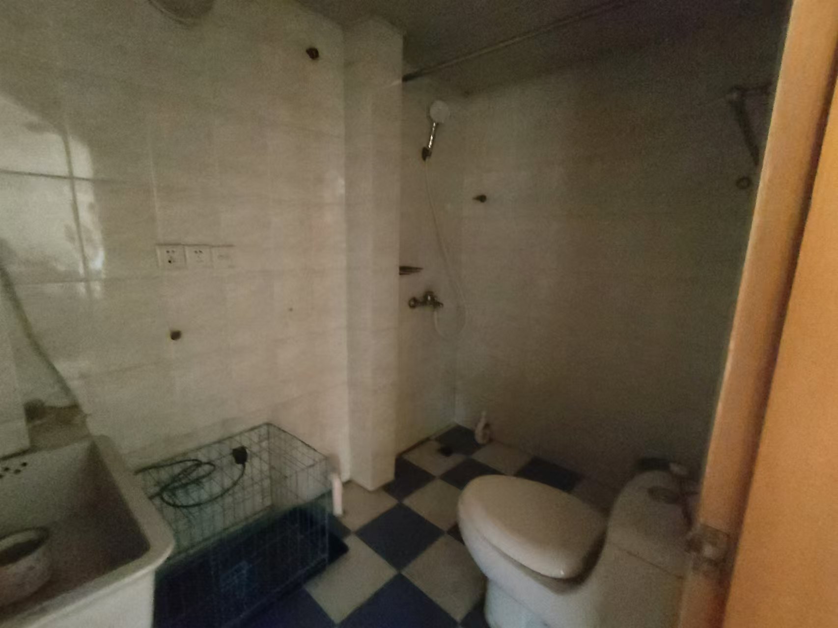 郭里园 3室1厅1卫 97.7m&sup2;