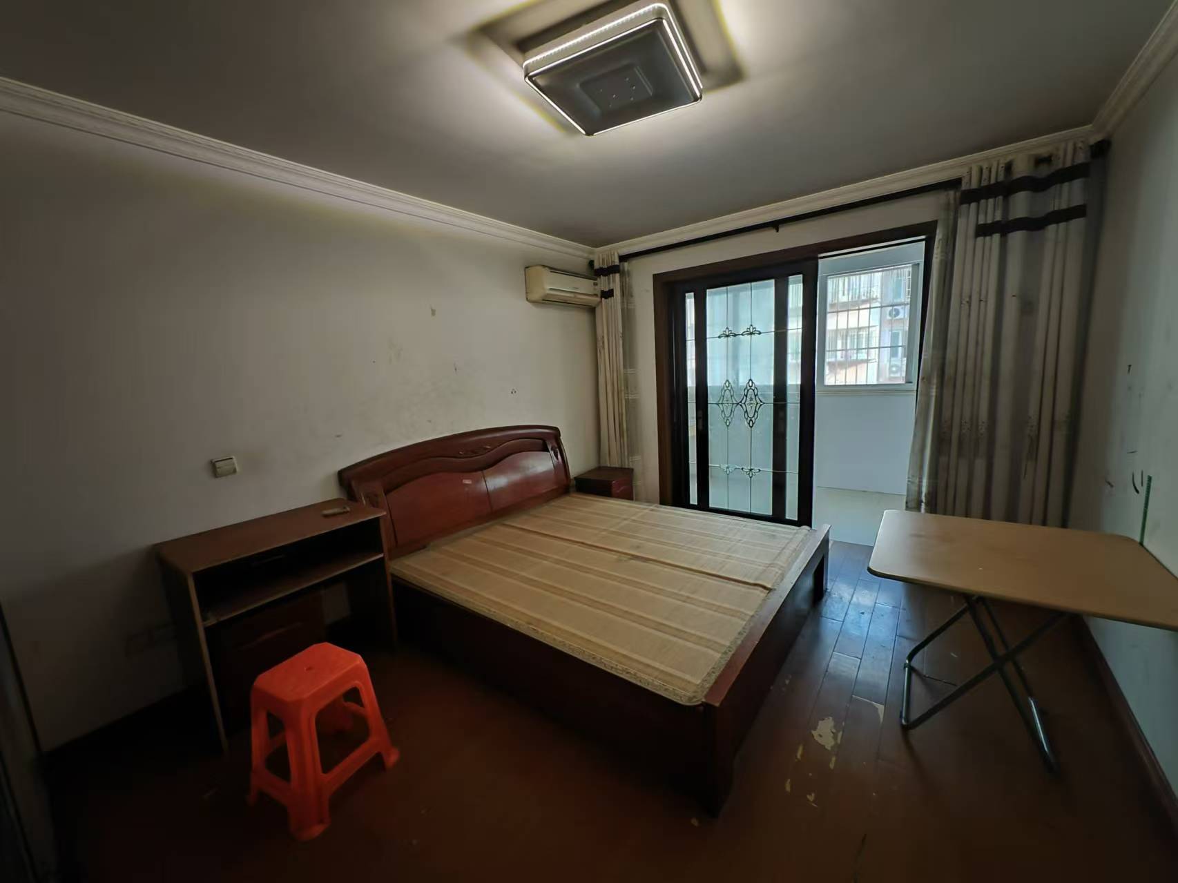 怡园北村 3室2厅1卫 103m&sup2;